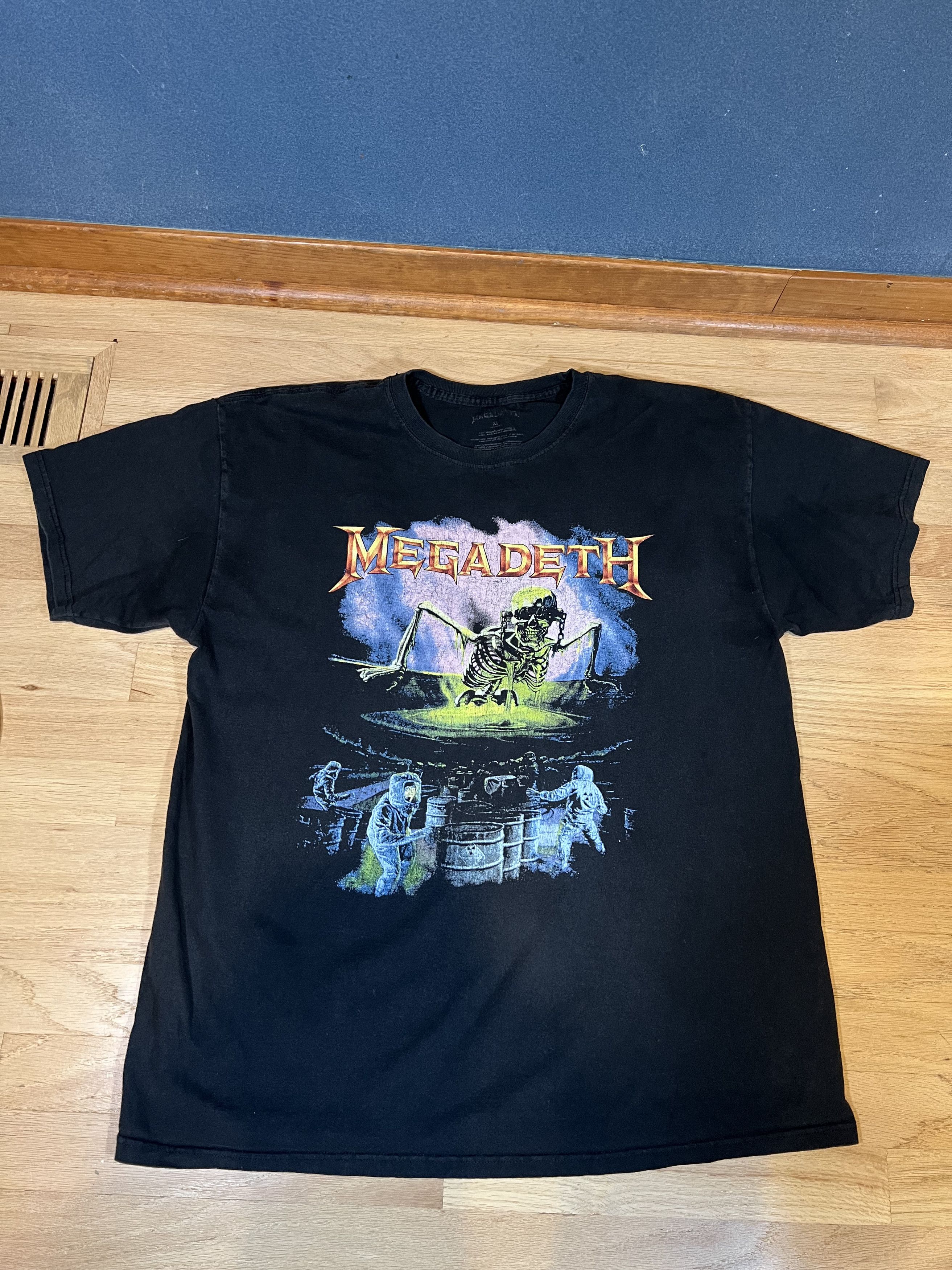 Band Tees Megadeth Contaminated Vintage Style Band Tee Xl Hoodie, Sweatshirt | PodTeesHub.com