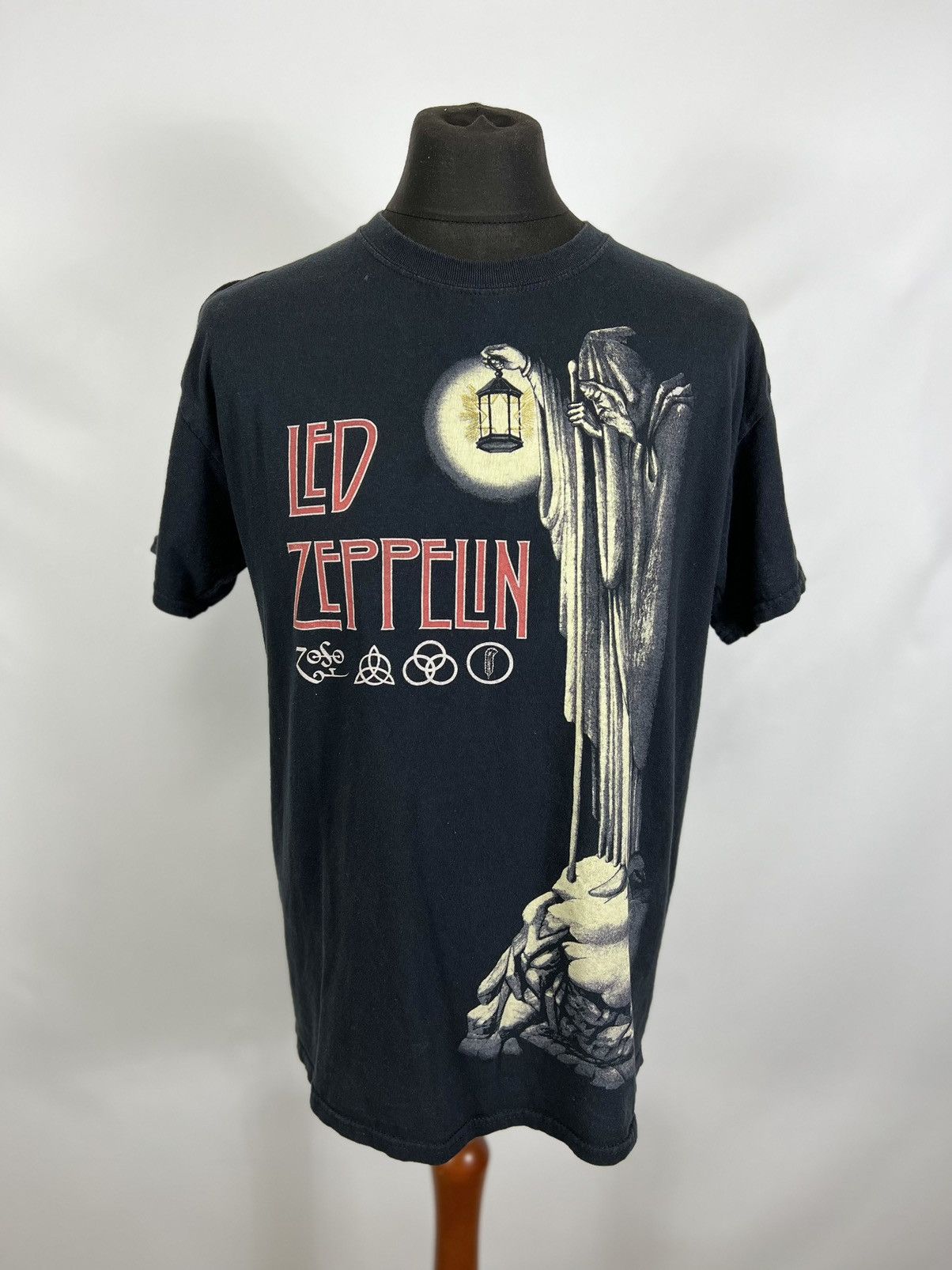 Zeppelin Led Zeppelin Men S T Shirt Hoodie, Sweatshirt | PodTeesHub.com