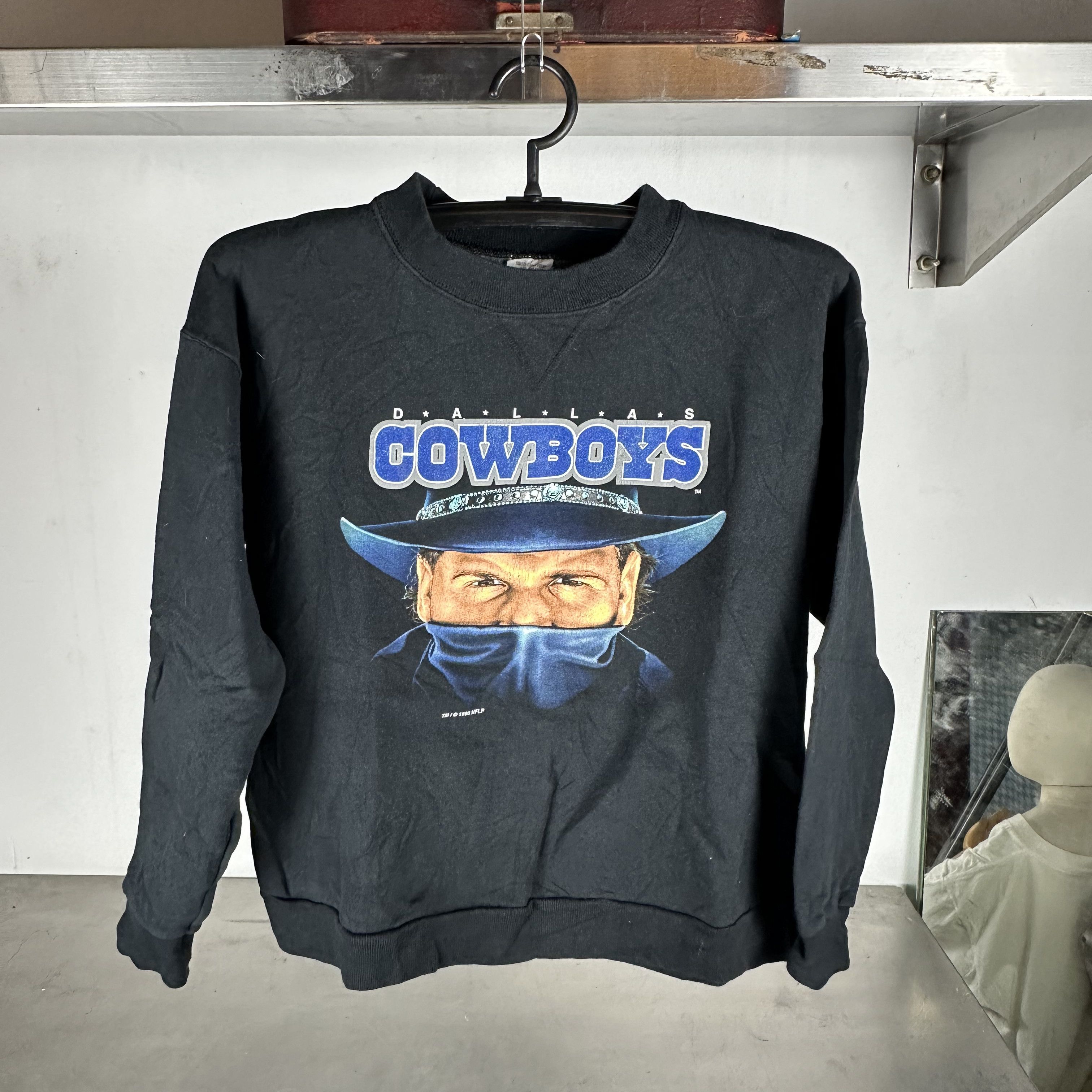 Vintage 1993 Dallas Cowboys Football Graphic Sweatshirt T-Shirts, Hoodie | PodTeesHub.com