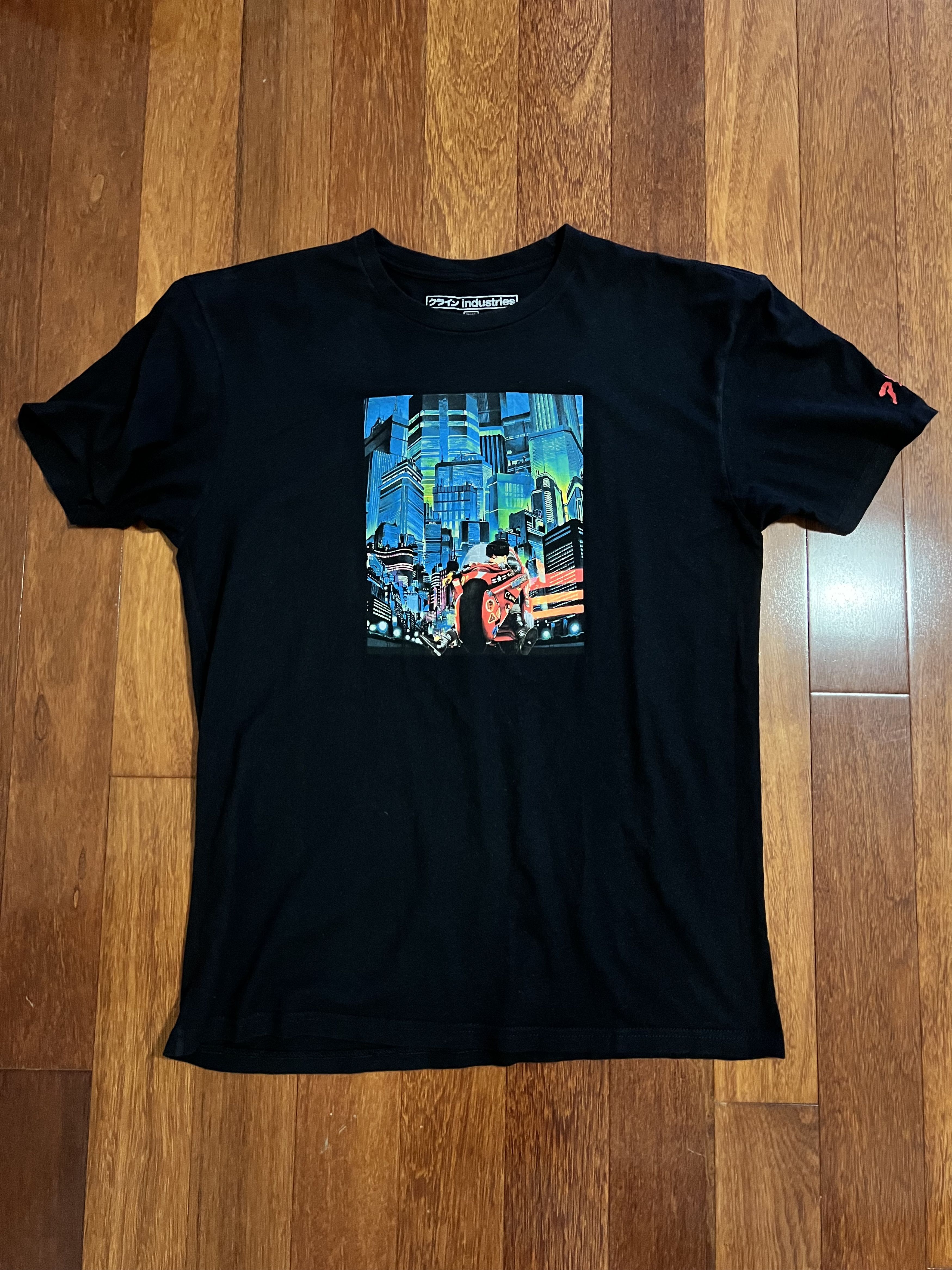 Japanese Brand Akira Anime Kaneda Bike Japanese Animated Rare Tee Large Hoodie, Sweatshirt | PodTeesHub.com