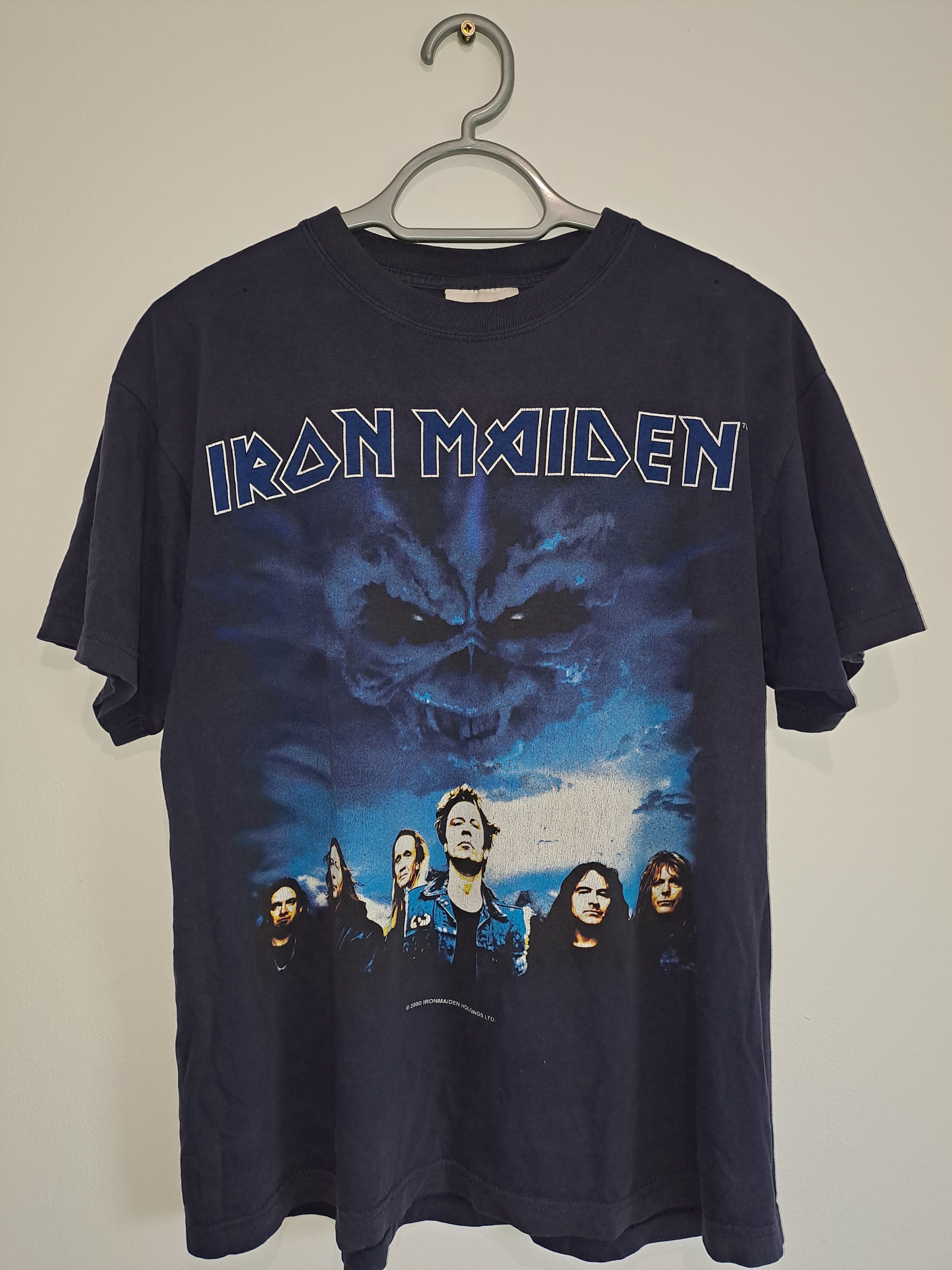 Iron Maiden X Vintage Vintage 2000 Iron Maiden Brave New World Band Boxy T Shirt Hoodie, Sweatshirt | PodTeesHub.com
