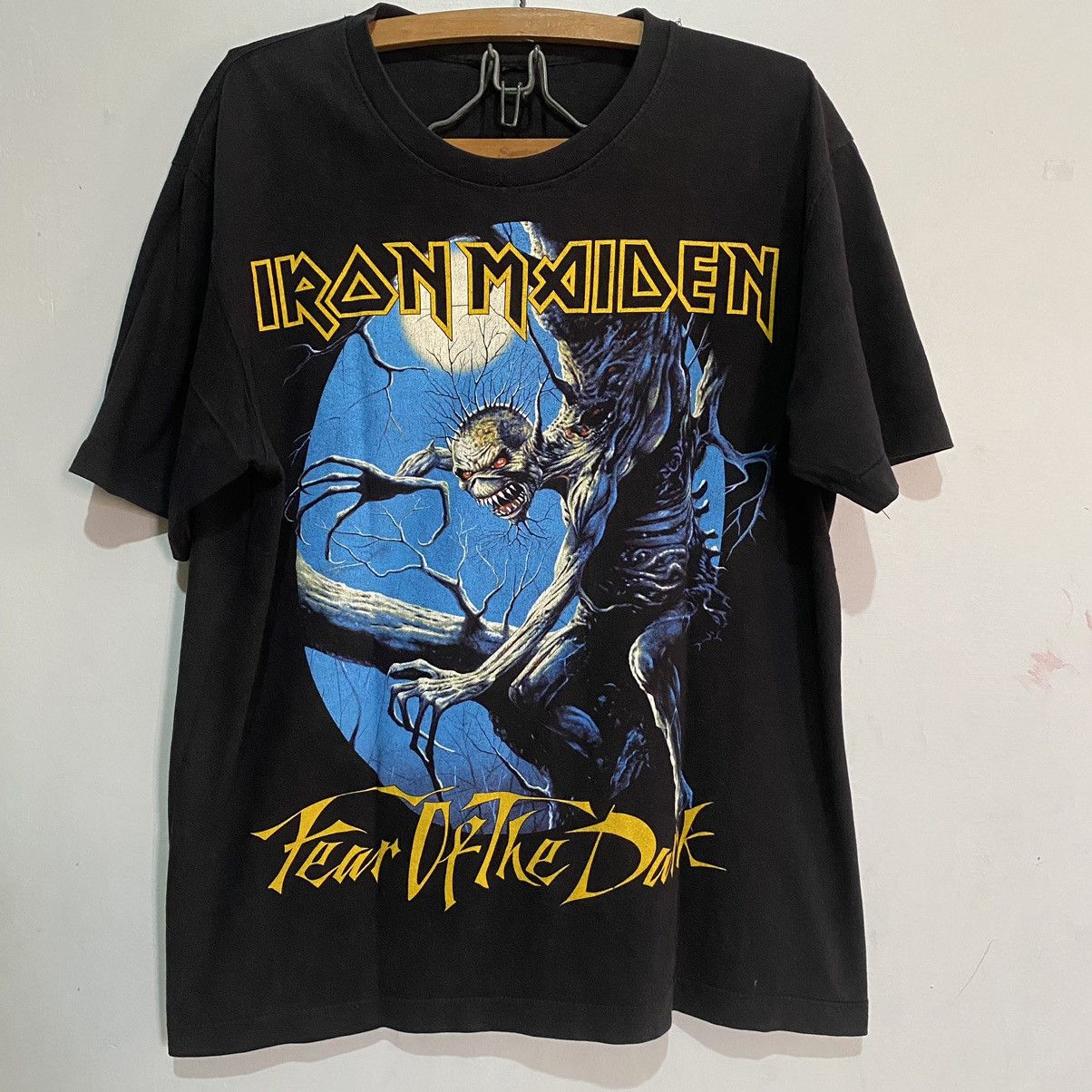 Iron Maiden X Vintage Vintage Iron Maiden Fear Of The Dark Tee Hoodie, Sweatshirt | PodTeesHub.com