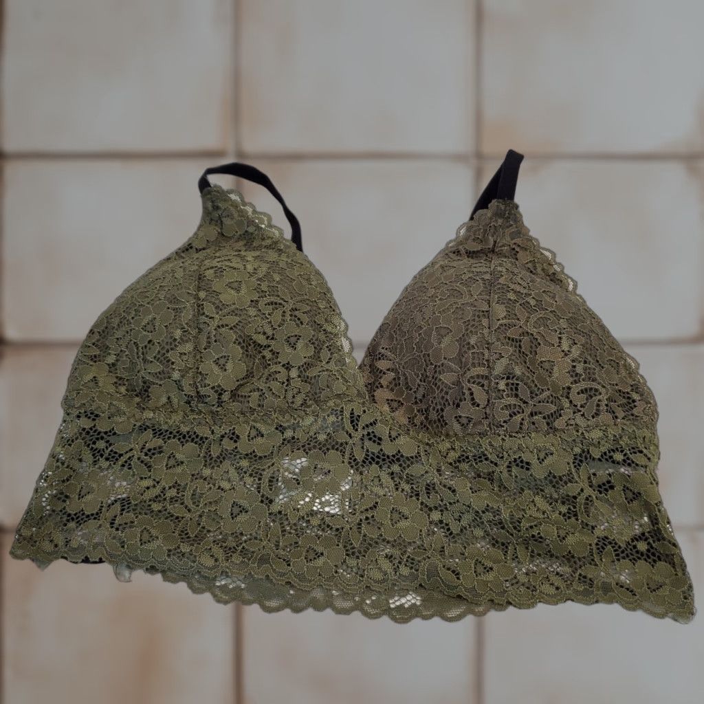 Xoxo Bralette Shirt M Olive Green Lace Adjustable Longline Wireless 90s Ac T-Shirts, Hoodie, Sweatshirt