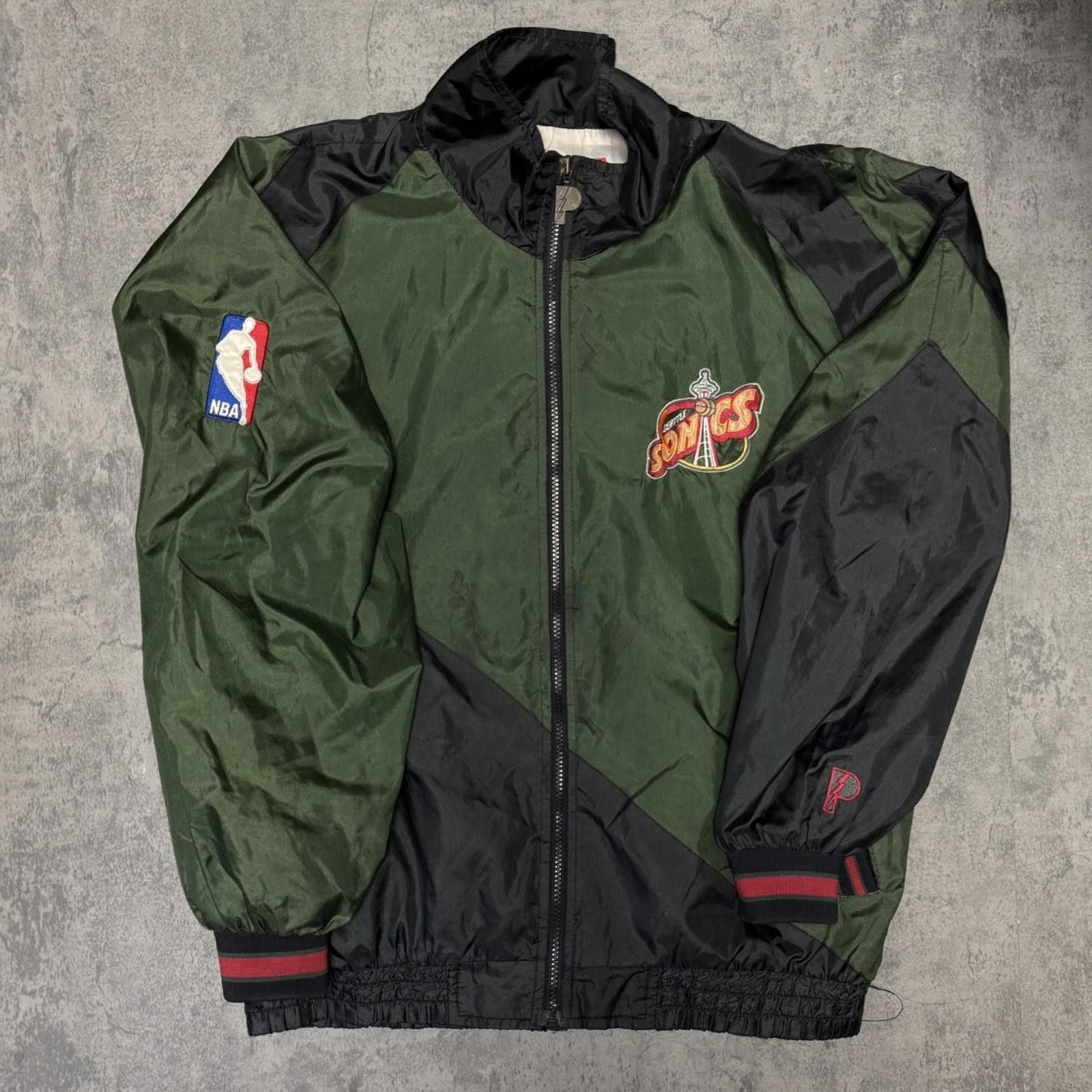 Pro Player 90s Seattle Sonics Pro Player Windbreaker L T-Shirts, Hoodie, Sweatshirt | PodTeesHub.com
