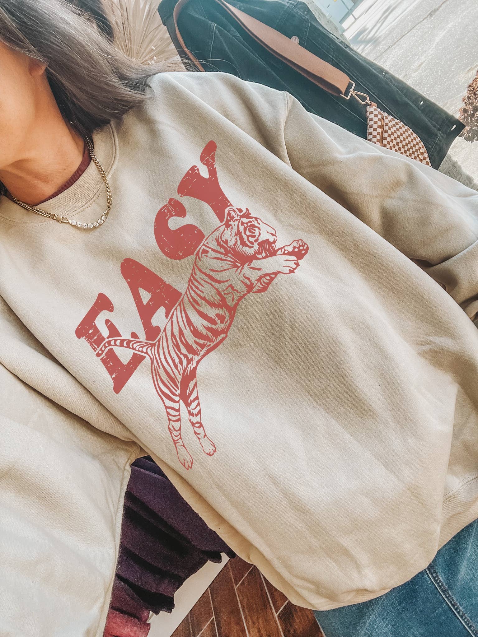 Vintage Easy Tiger Crew Neck Sweatshirt T-Shirts, Hoodie | PodTeesHub.com