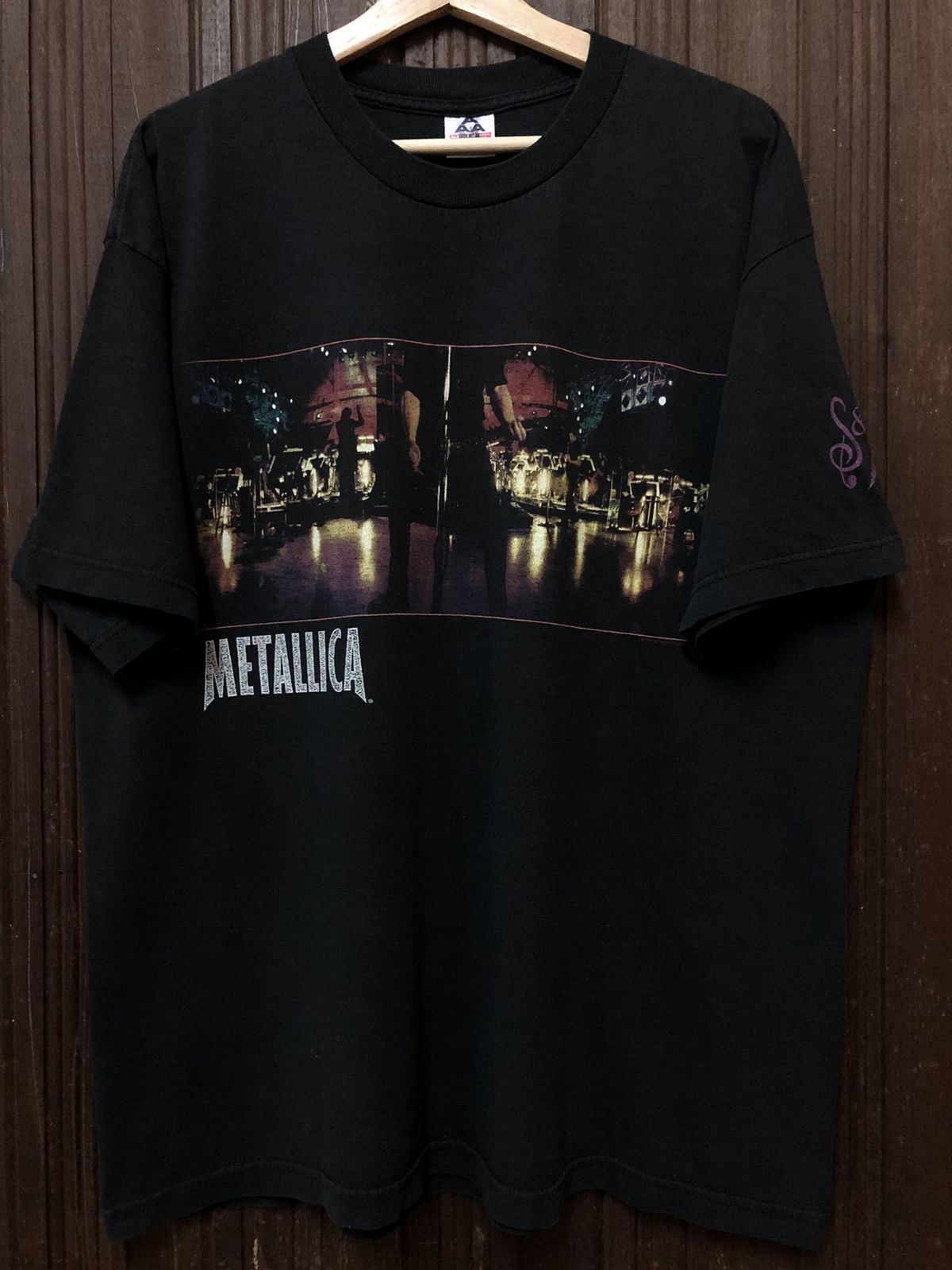 Metallica X Vintage Vintage 1999 Metallica S M Live Concert Rare 90s Tee Shirt Hoodie, Sweatshirt | PodTeesHub.com