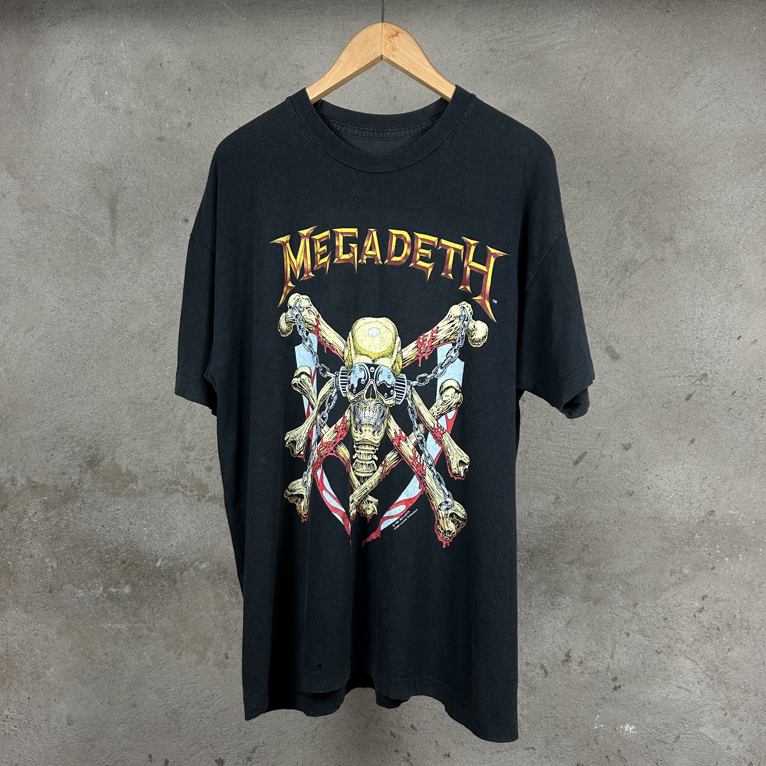 Vintage 1991 Megadeth T Shirt Hoodie, Sweatshirt | PodTeesHub.com