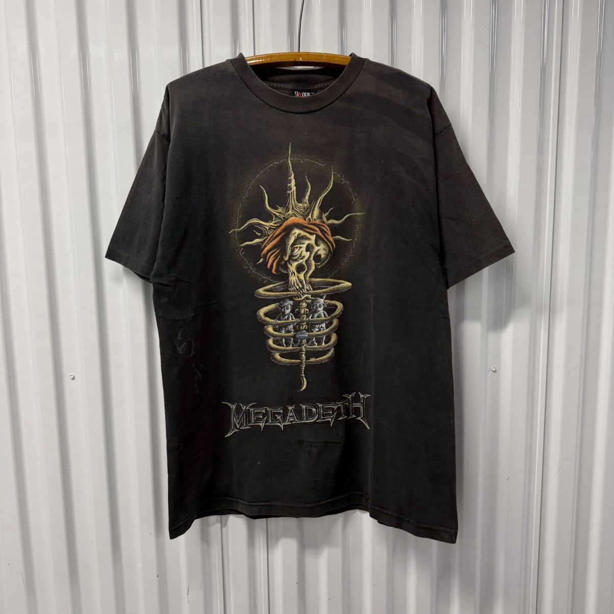 Megadeth X Vintage Vintage 1995 Megadeth Youthanasia North America Tour Tee Hoodie, Sweatshirt | PodTeesHub.com