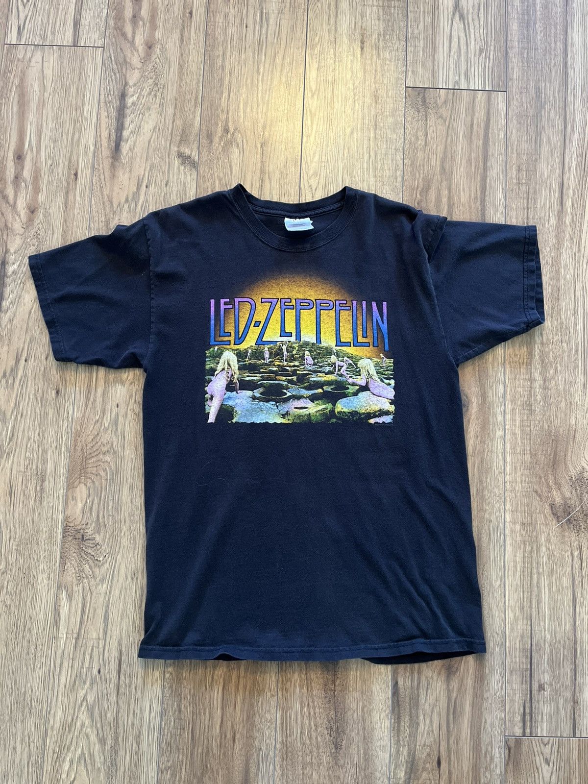 Band 90 S Led Zeppelin Houses Holy T-Shirts, Hoodie, Sweatshirt