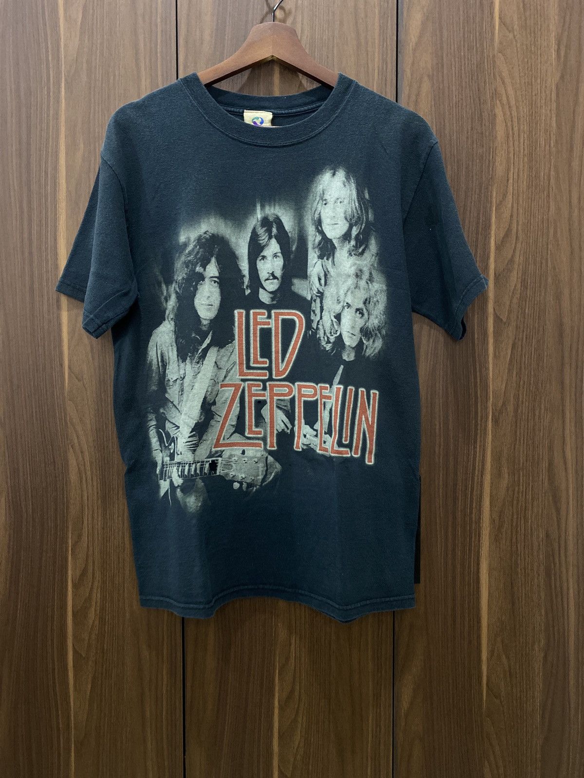Led Zeppelin True Vintage 90s Led Zeppelin Band Tee Distressed Pinhole Hoodie, Sweatshirt | PodTeesHub.com