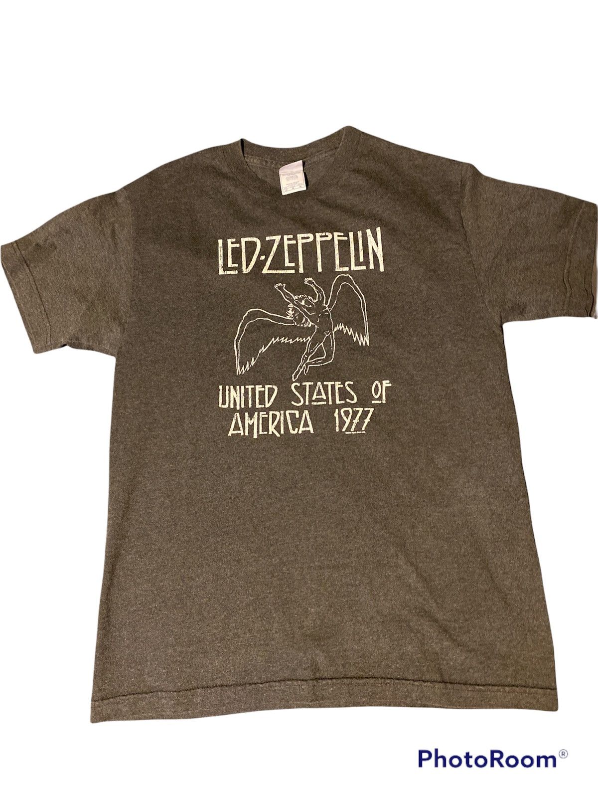 Zeppelin Led Zeppelin U S Tour 1977 Tshirt 2000 Hoodie, Sweatshirt | PodTeesHub.com