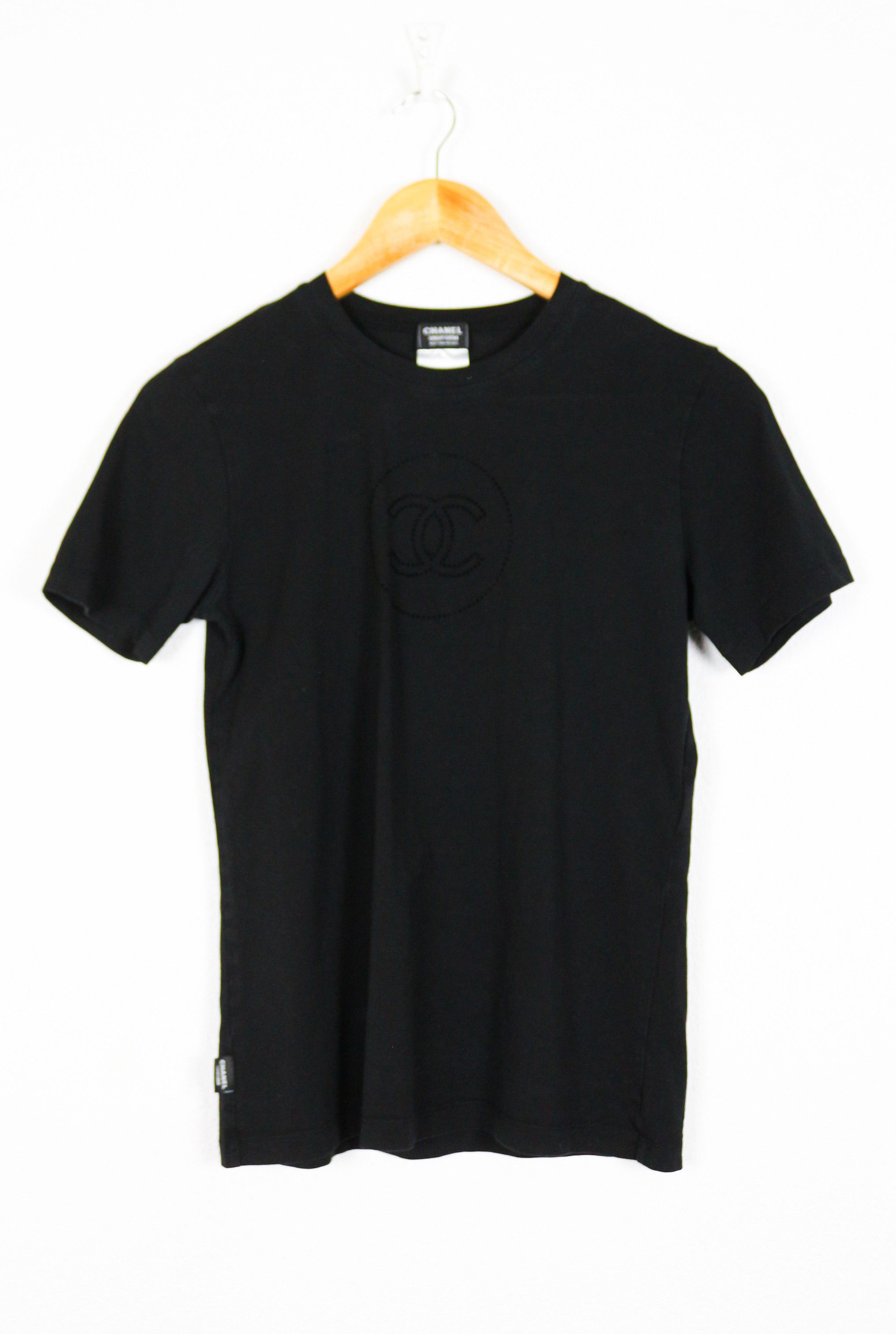Vintage Chanel Logo Cc T Shirt Tee Y2k Hoodie, Sweatshirt | PodTeesHub.com