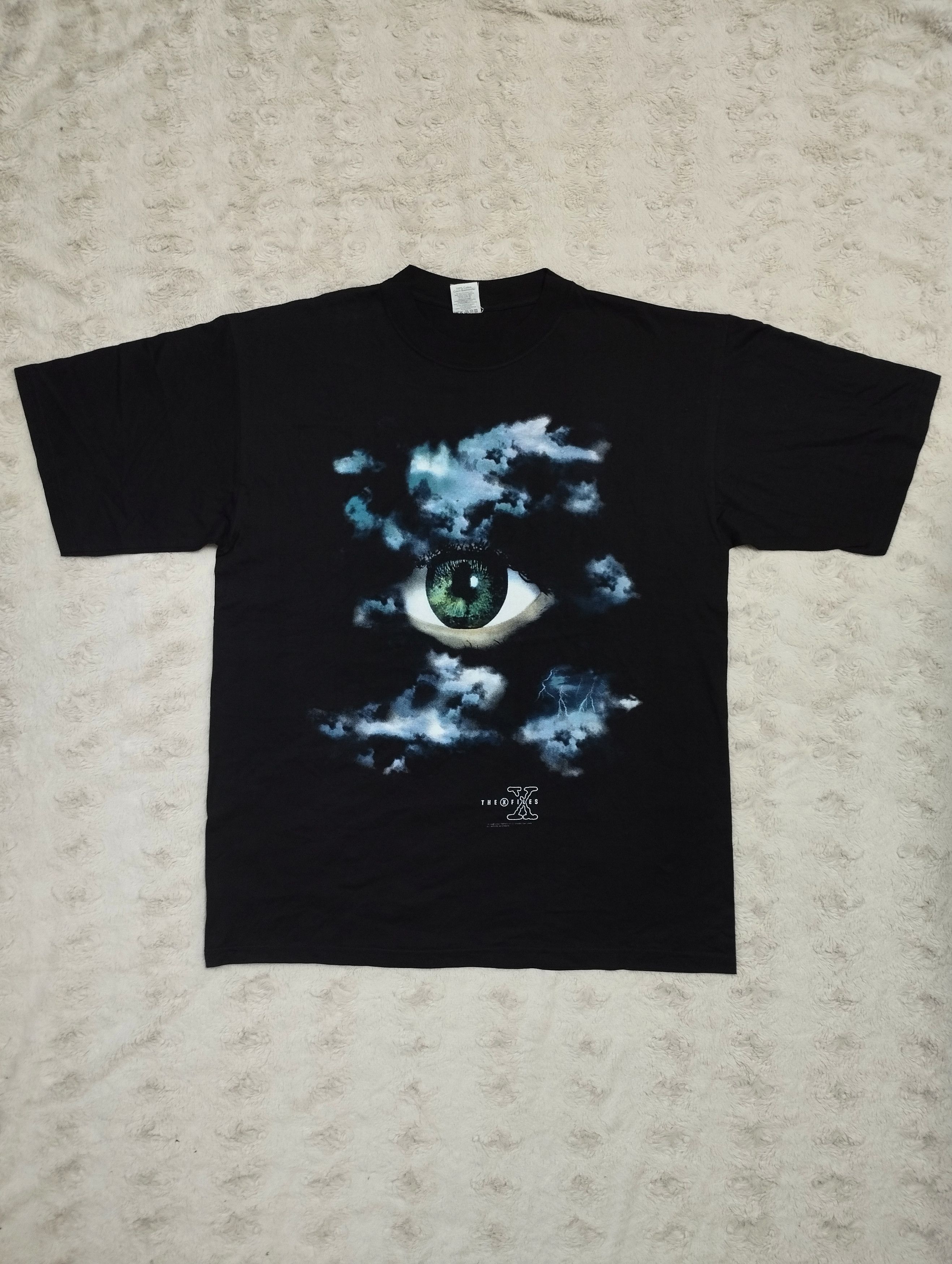 Files Eye In Clouds Jt S 1994 Vintage T Shirt Size Xl Hoodie, Sweatshirt | PodTeesHub.com
