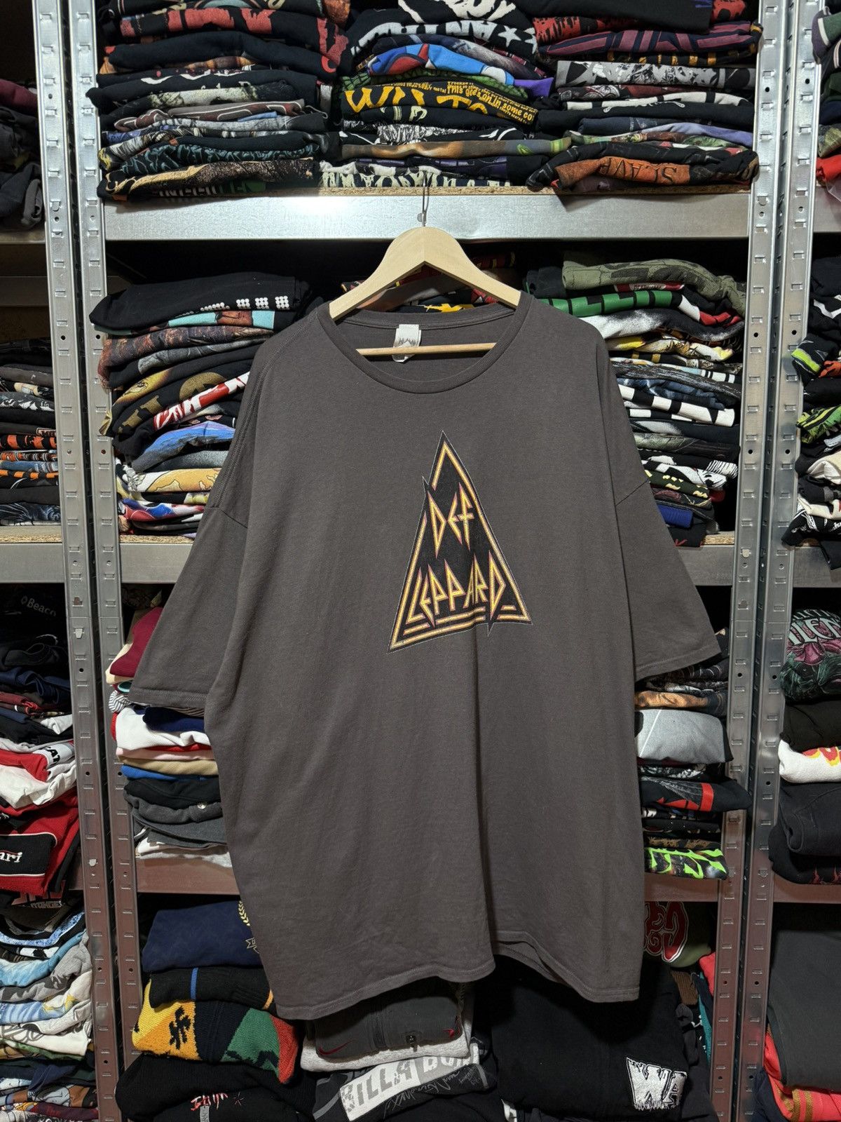 Vintage Def Leppard 2015 Band Rock Retro T Shirt Y2k Sz 5xl Hoodie, Sweatshirt | PodTeesHub.com