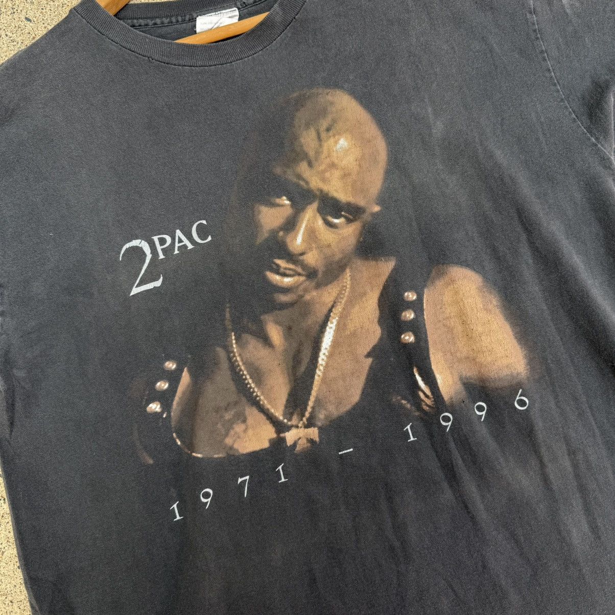 Rare Vintage 90s 2pac Memorial Bootleg Rap Tee Hoodie, Sweatshirt | PodTeesHub.com