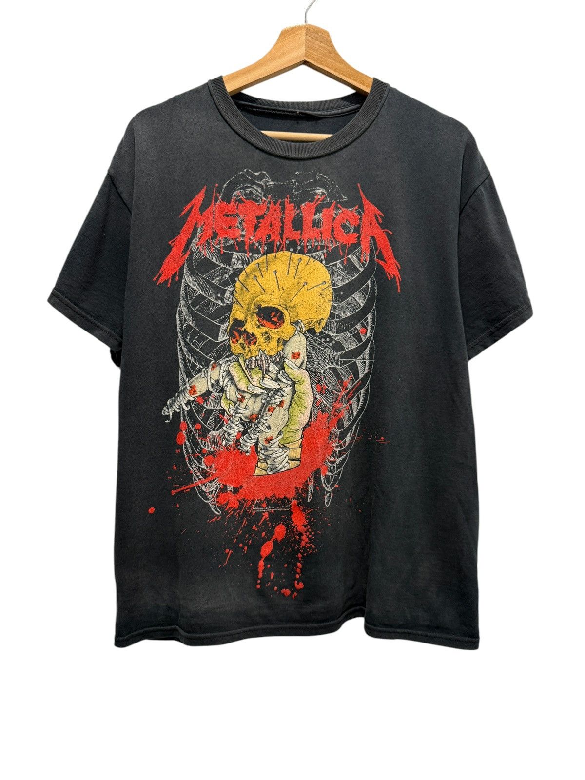Metallica X Vintage Vintage 2008 Metallica Pushead Y2k Band Size Medium T-Shirts, Hoodie, Sweatshirt