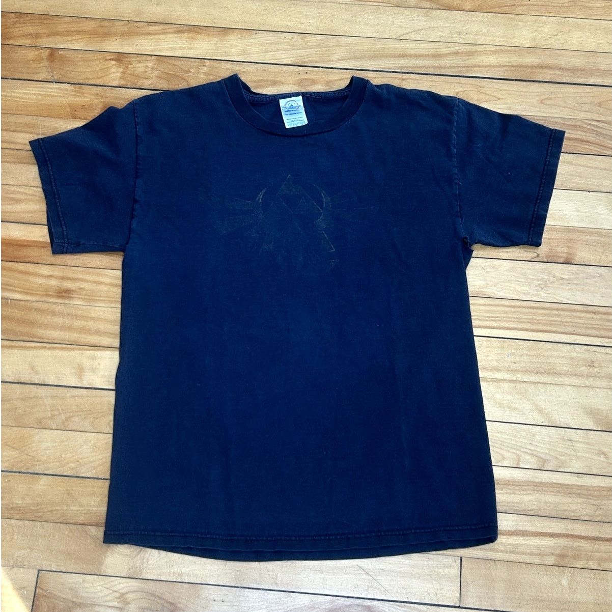 Delta Y2k Zelda Video Game Shirt Super Faded Medium Hoodie, Sweatshirt | PodTeesHub.com