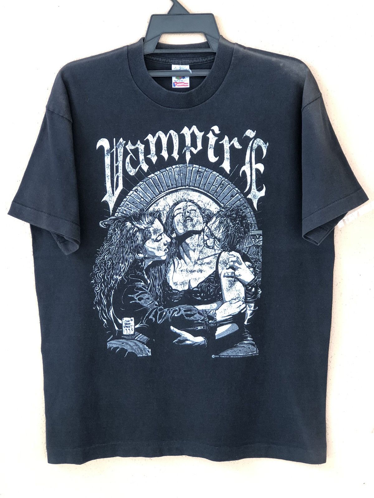 Expert Horror Vintage 90s Vampire Fashion Victim Horror Distressed Tee Hoodie, Sweatshirt | PodTeesHub.com