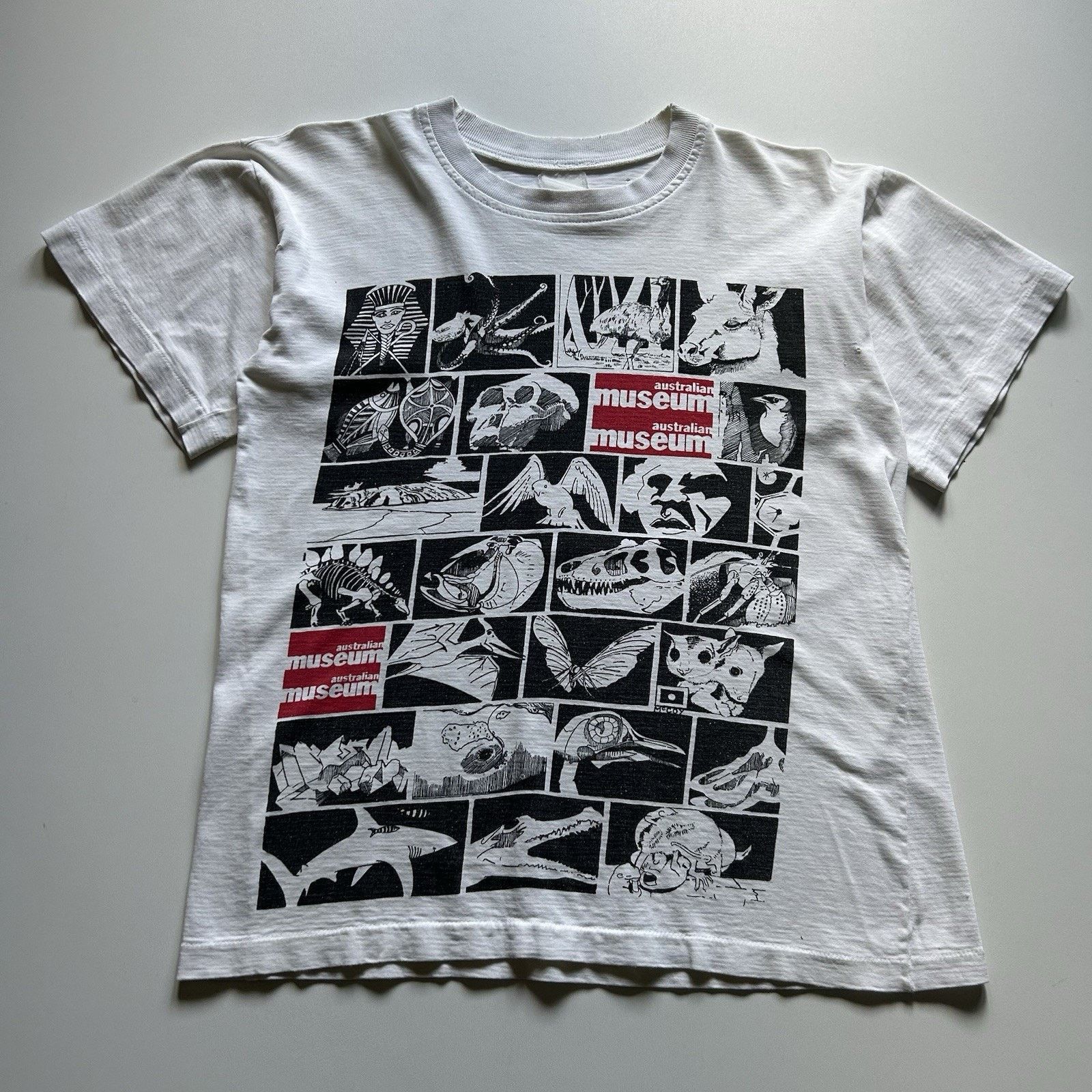 Vintage Australian Museum T Shirt Small 90s Animal Art Rare Hoodie, Sweatshirt | PodTeesHub.com