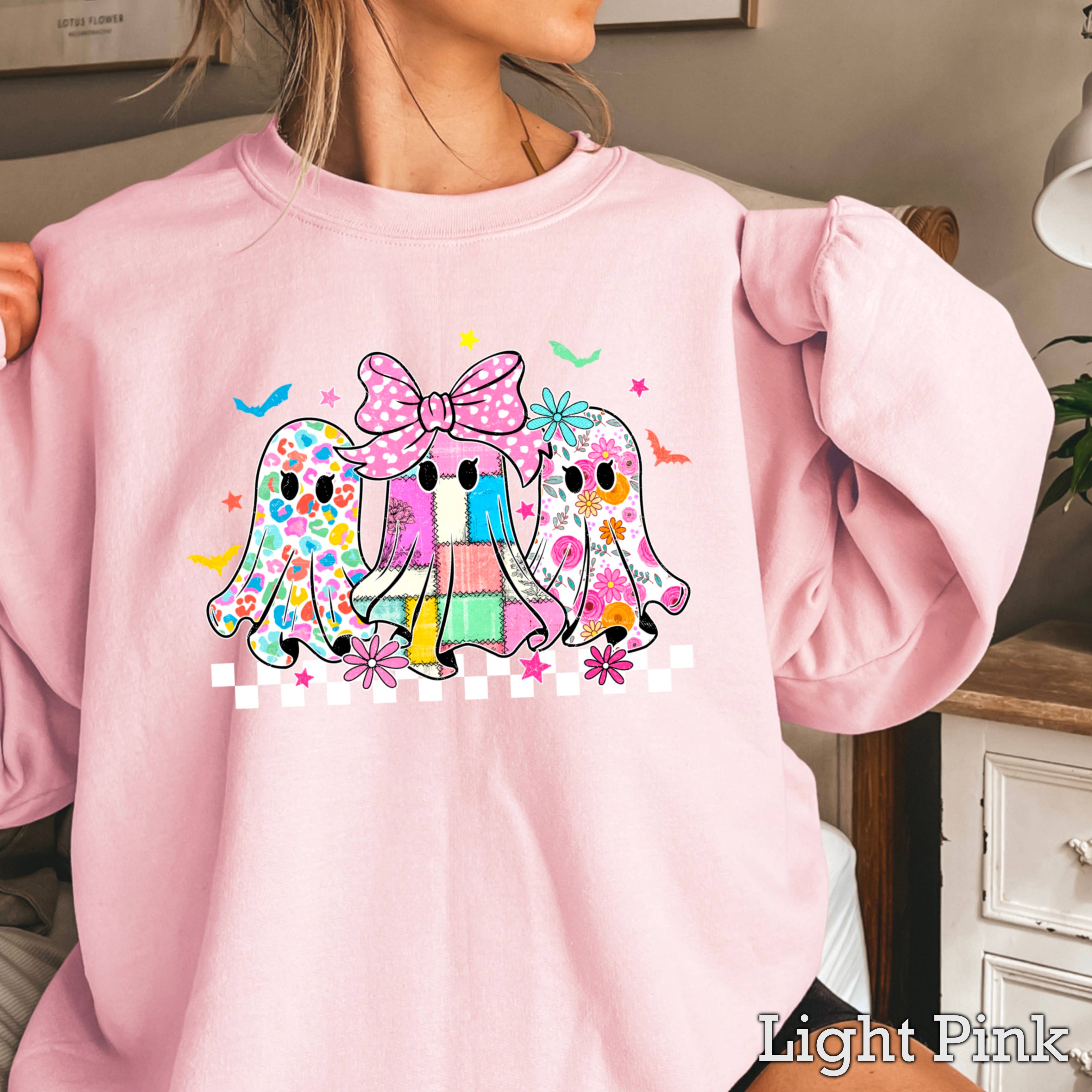 Retro Ghost Halloween 2025 Graphic Sweatshirt T-Shirts, Hoodie | PodTeesHub.com