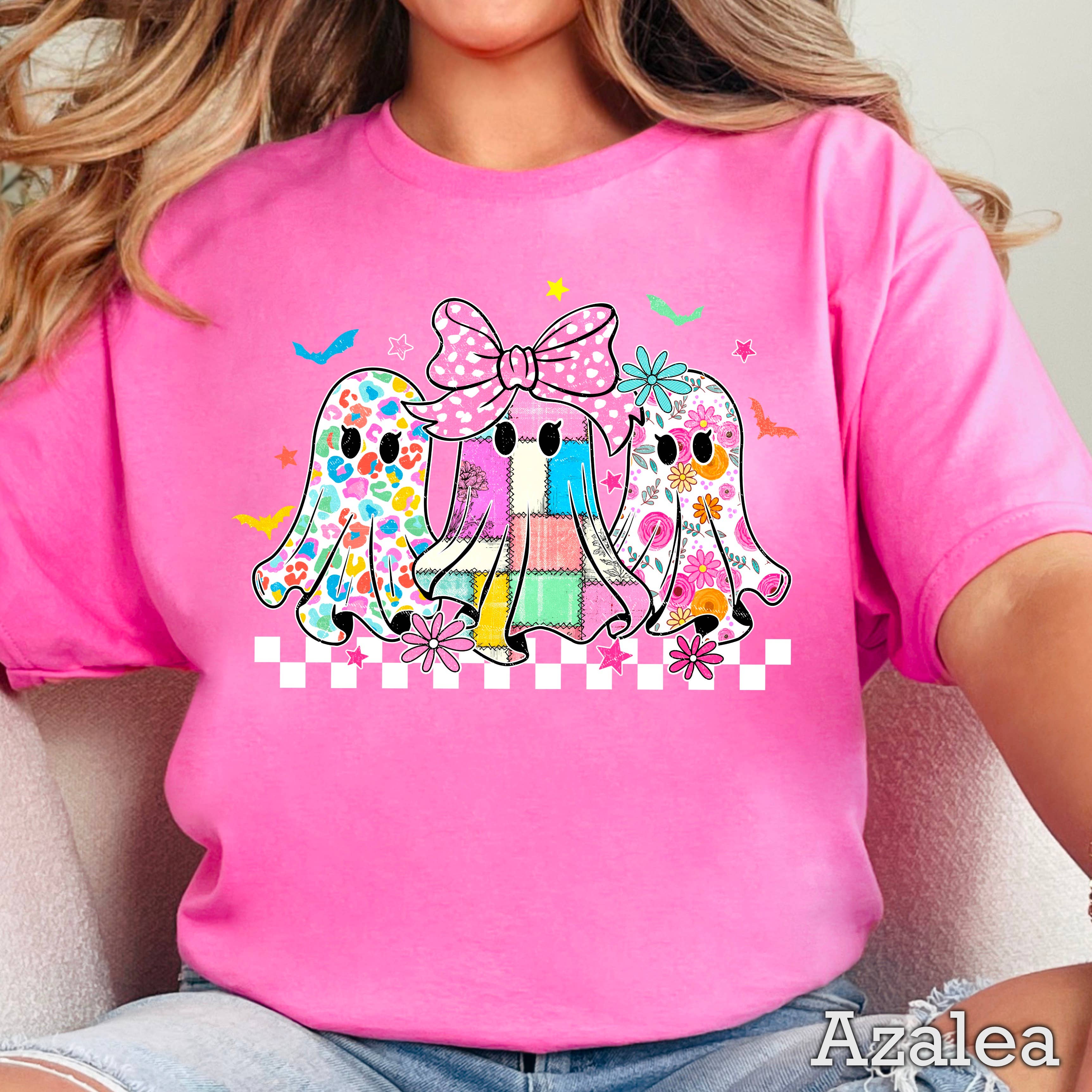 Retro Ghost Halloween 2025 Women’S Graphic Tee | Gildan Hoodie, Sweatshirt | PodTeesHub.com
