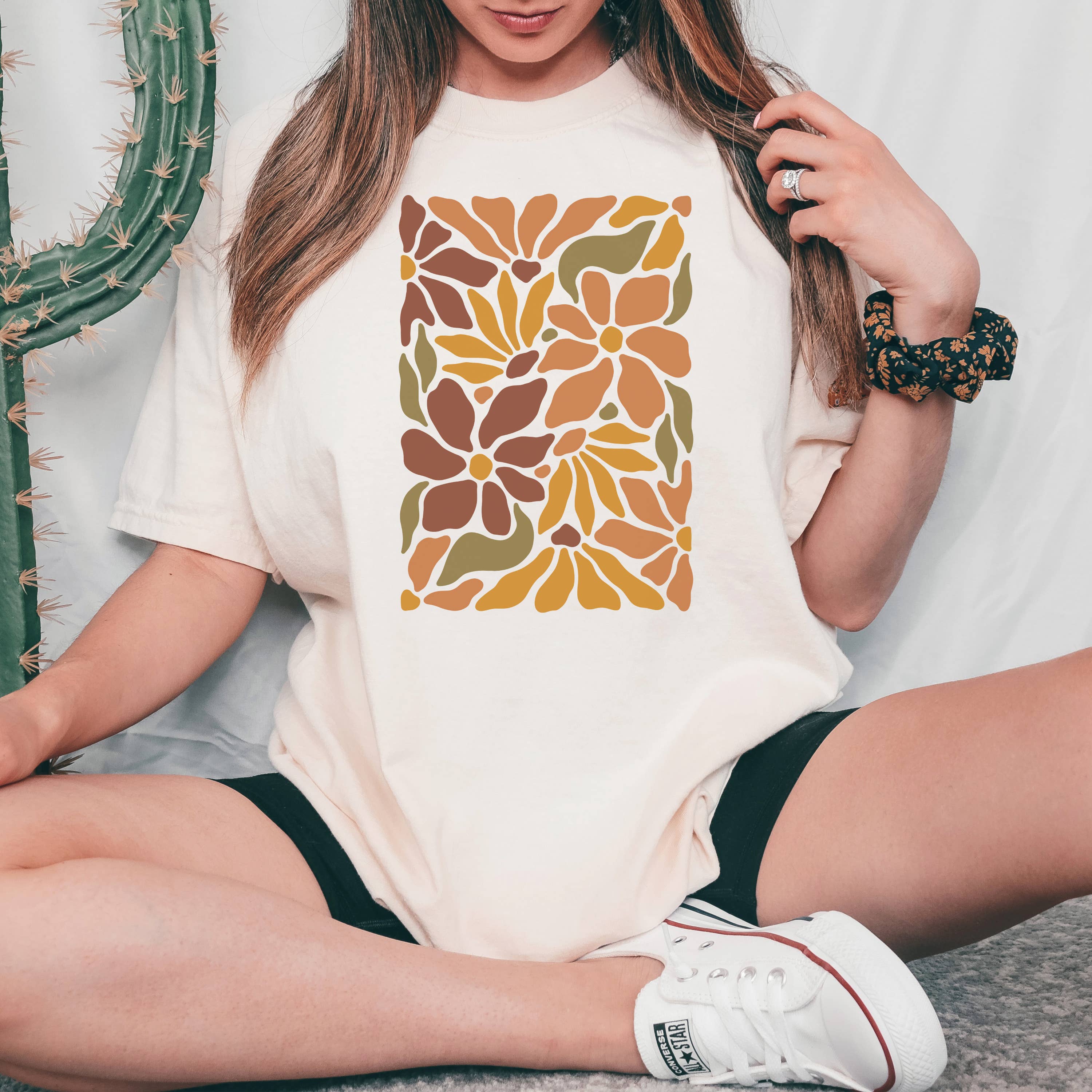 Retro Floral Bunch Tee | Floral | Sizes S-2XL Hoodie, Sweatshirt | PodTeesHub.com