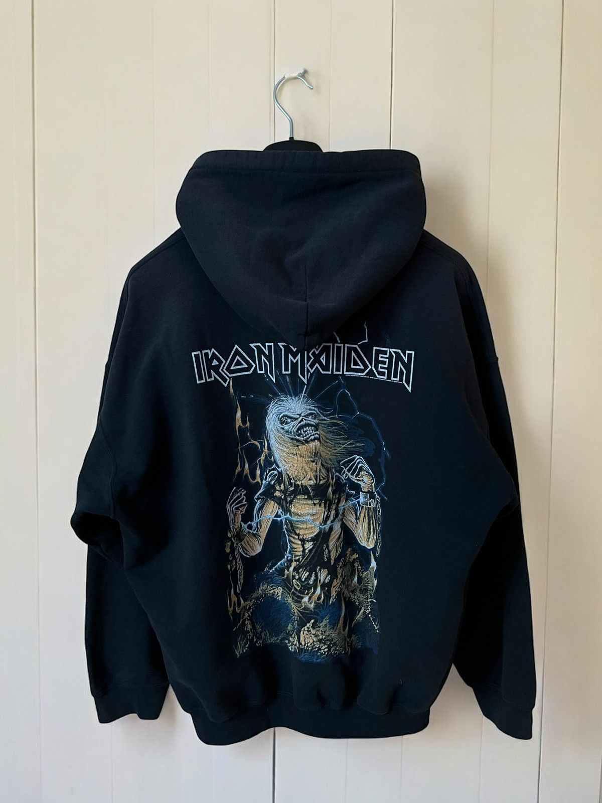 Iron Maiden X Vintage Offer Iron Maiden 2003 Live After Death Album Hooded T-Shirts, Hoodie, Sweatshirt