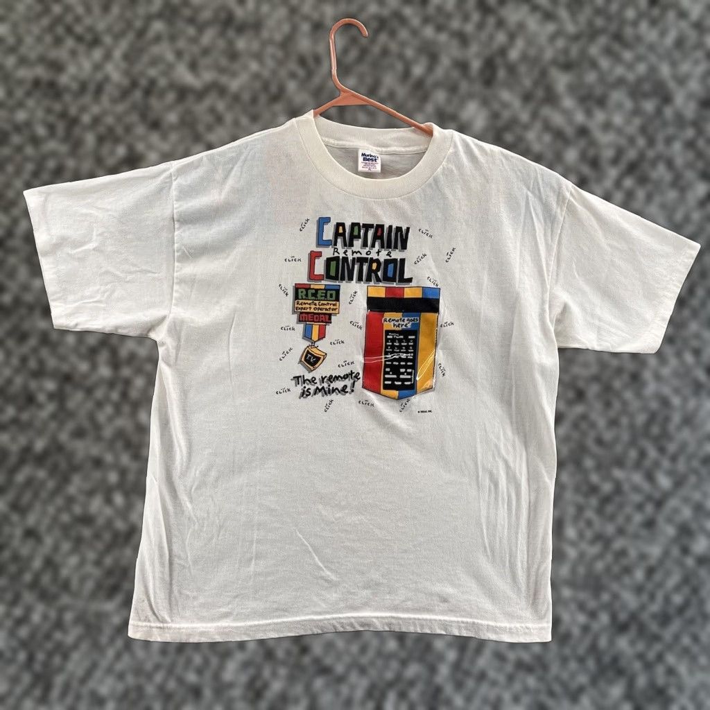 Vintage Murina Captain Remote Control Xl White 90s Dad Funny T-Shirts, Hoodie, Sweatshirt