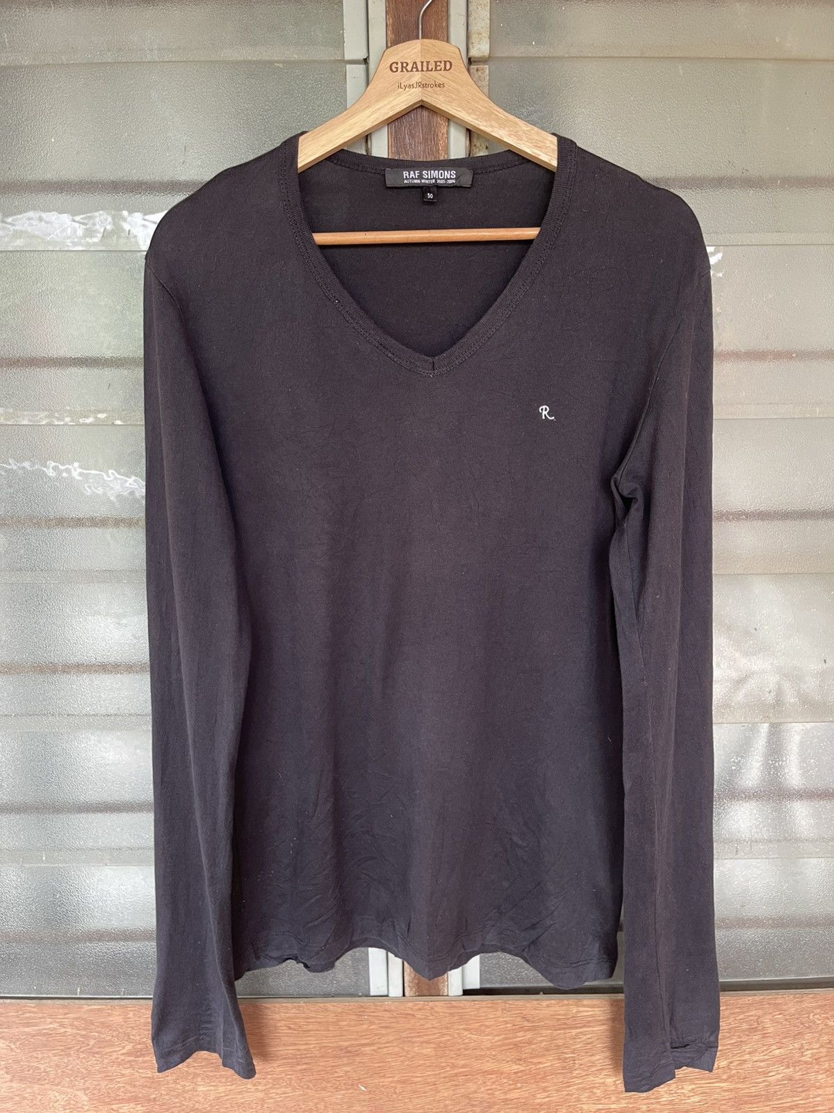 Simons Raf Simons A W 05 06 Vintage Logo R Long Sleeve Shirt Tee Hoodie, Sweatshirt | PodTeesHub.com