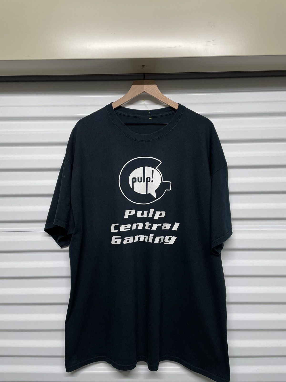 Vintage Pulp Central Gaming Tee Hoodie, Sweatshirt | PodTeesHub.com