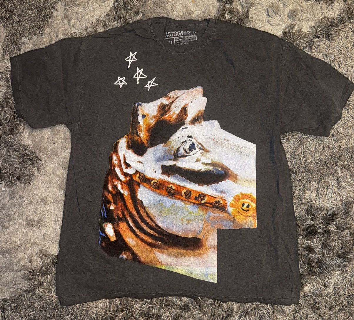Scott Travis Scott Astroworld Horsehead Tee In Xl Hoodie, Sweatshirt | PodTeesHub.com