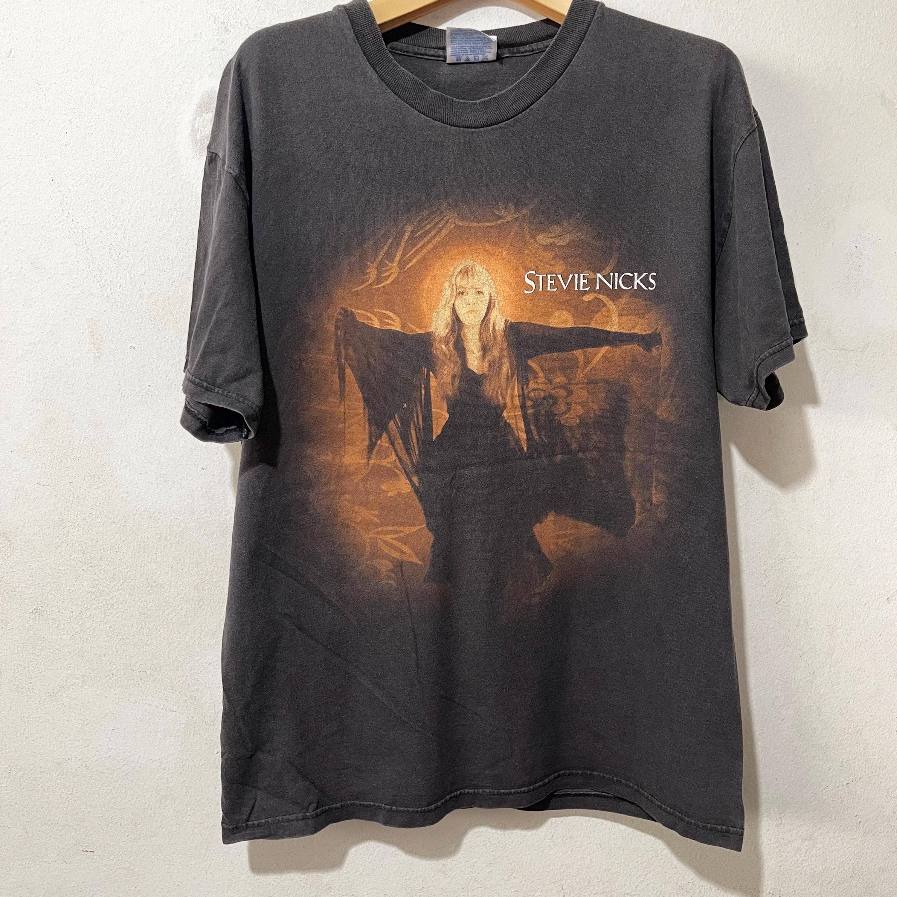 Vintage 2001 Stevie Nicks Tour Shirt Size M Hoodie, Sweatshirt | PodTeesHub.com
