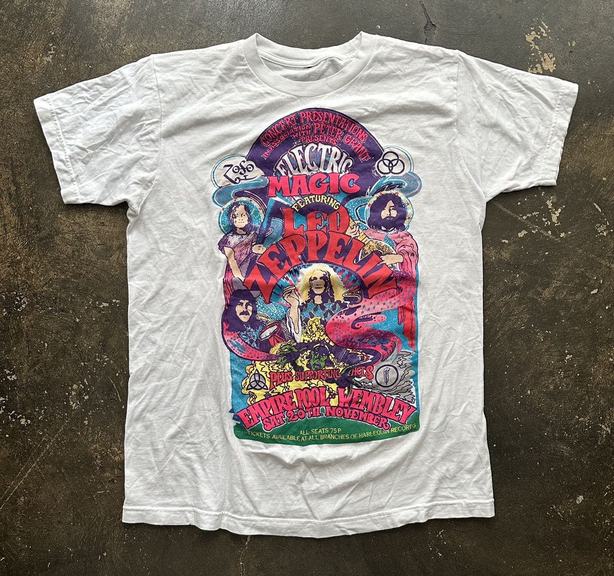 Led Zeppelin X Vintage Vintage Led Zeppelin Electric Magic White Medium Band Tee Hoodie, Sweatshirt | PodTeesHub.com