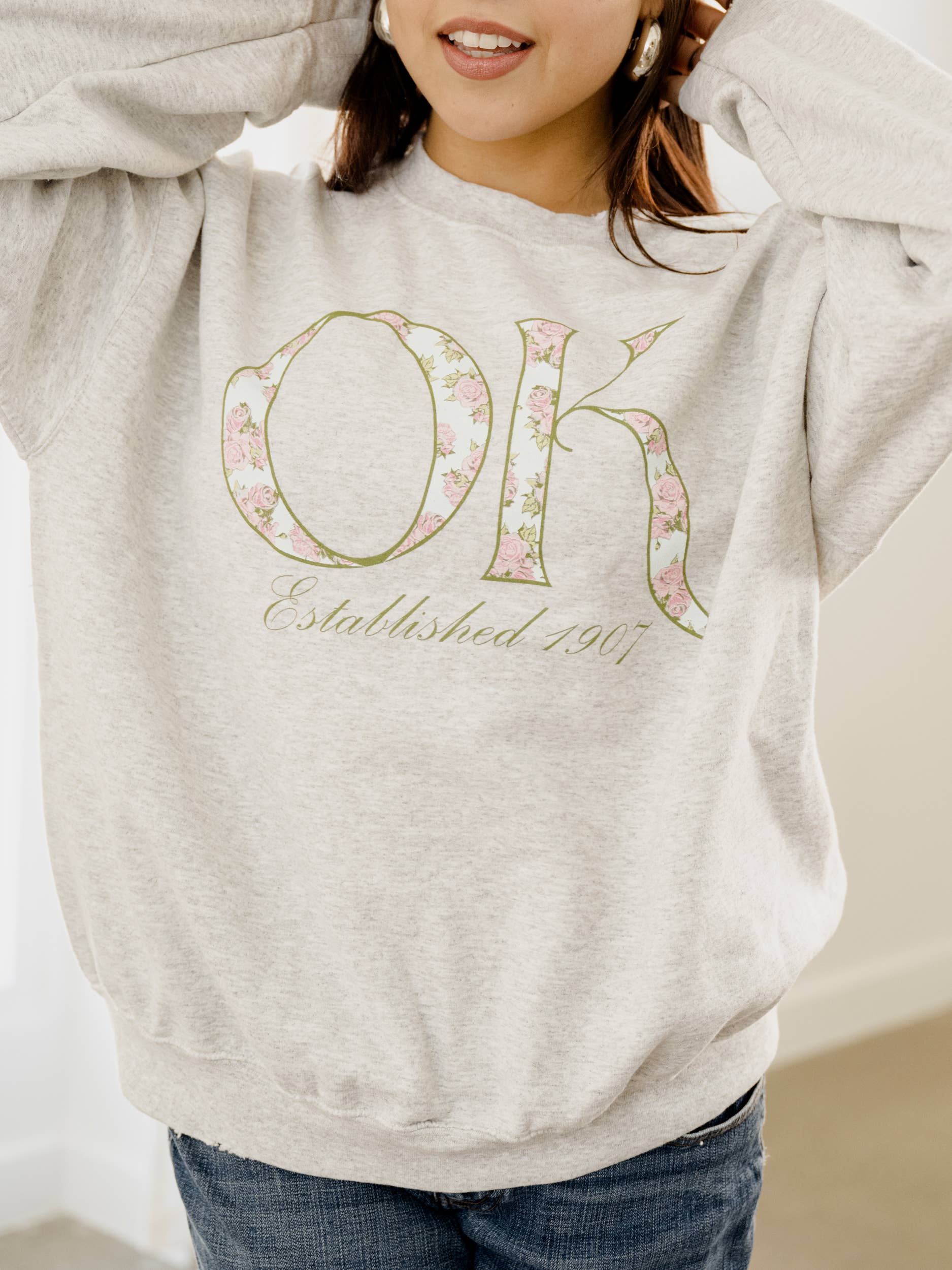 Ok Oklahoma Palace Rose Ash Thrifted Graphic Sweatshirt T-Shirts, Hoodie | PodTeesHub.com