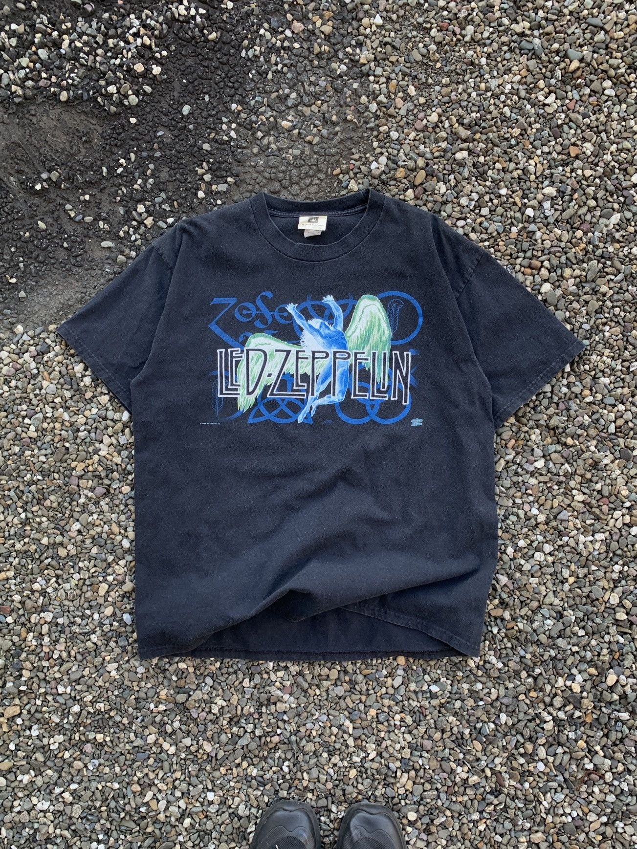 Led Zeppelin X Vintage Vintage 1995 Led Zeppelin Zoso Tour T Shirt Hoodie, Sweatshirt | PodTeesHub.com