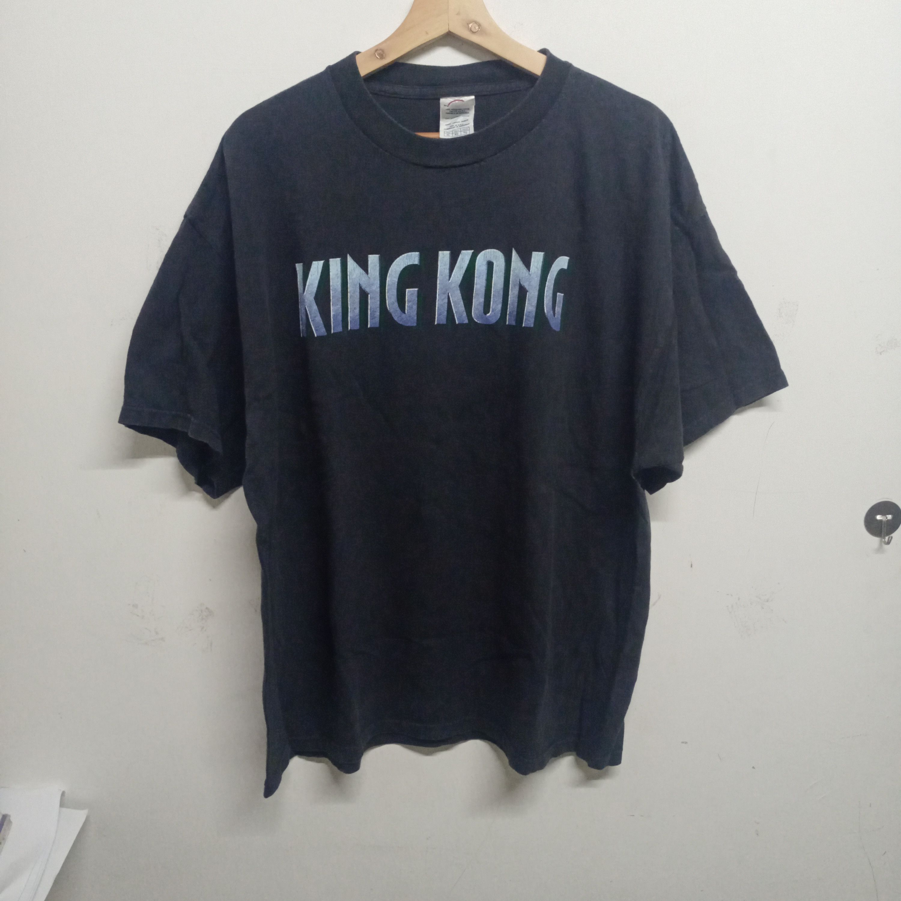 Vintage King Kong Movie Film Promo T Shirt Hoodie, Sweatshirt | PodTeesHub.com