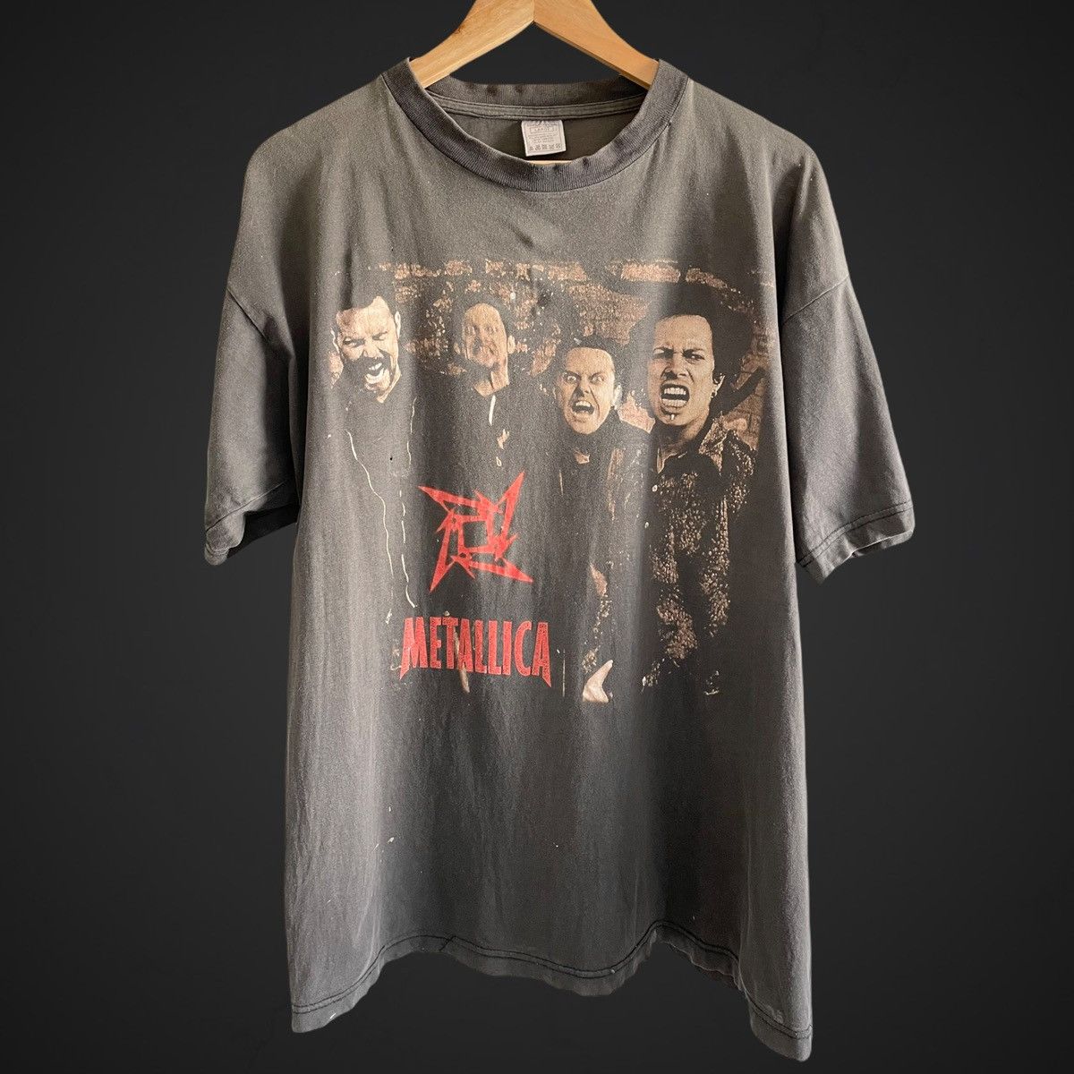 Metallica X Vintage Vintage 1996 Metallica On The Load Again Euro Tour T-Shirts, Hoodie, Sweatshirt | PodTeesHub.com