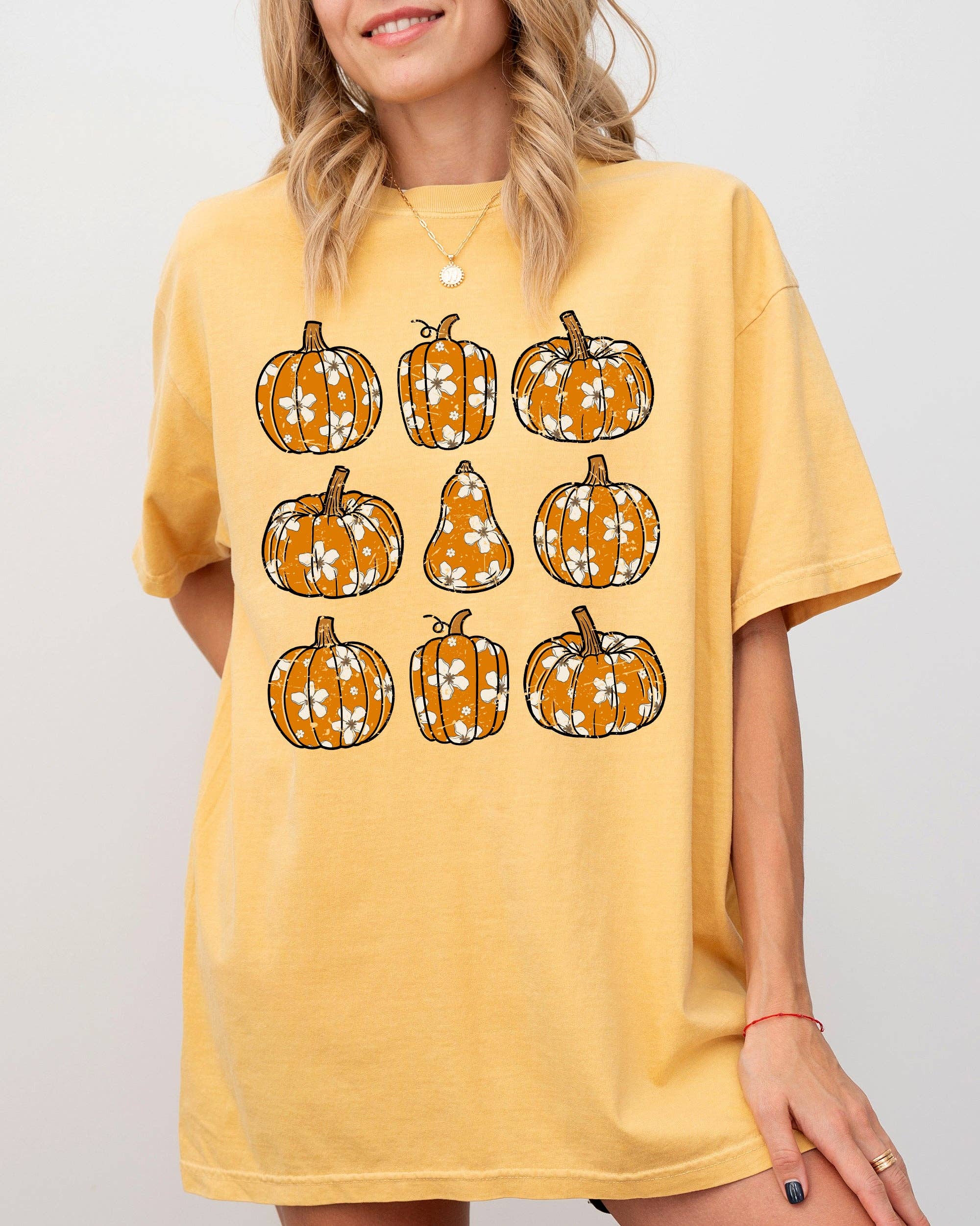 Retro Floral Pumpkins, Halloween, Fall, Autumn Shirt Hoodie, Sweatshirt | PodTeesHub.com
