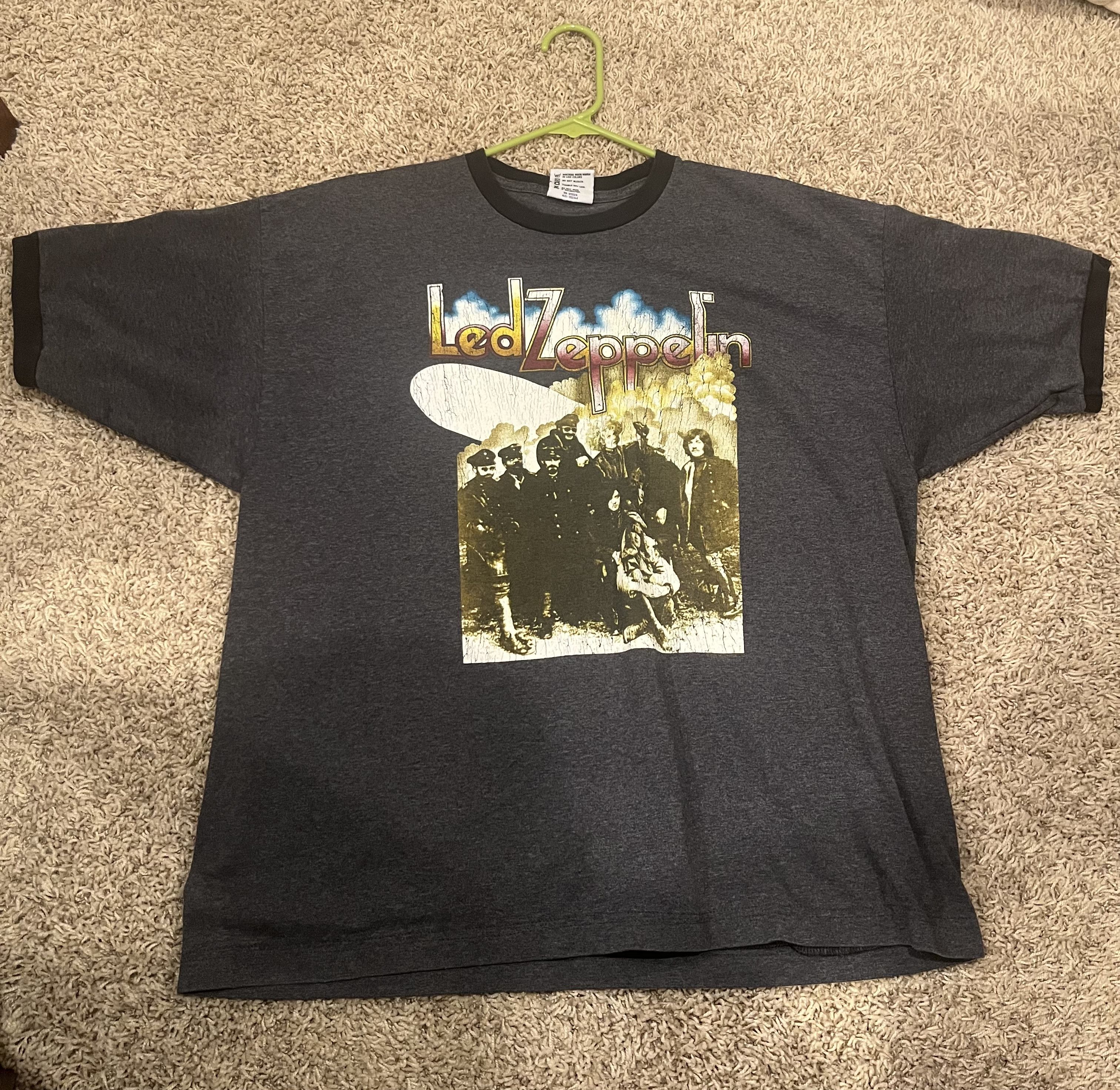 Led Zeppelin X Vintage Vintage 2004 Led Zeppelin 2 Album Cover Ringer Shirt Bayside T-Shirts, Hoodie, Sweatshirt