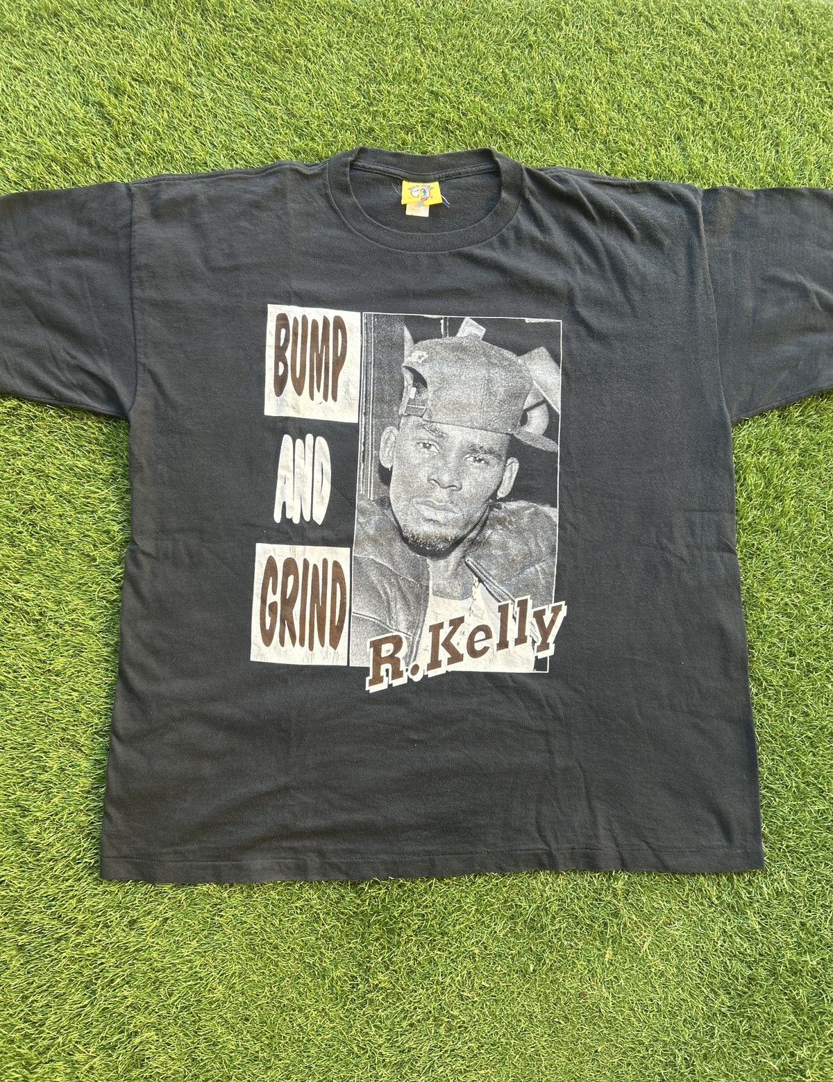 Rap Tees Vintage 90s R Kelly R B Bump And Grind Graphic T Shirt Hoodie, Sweatshirt | PodTeesHub.com