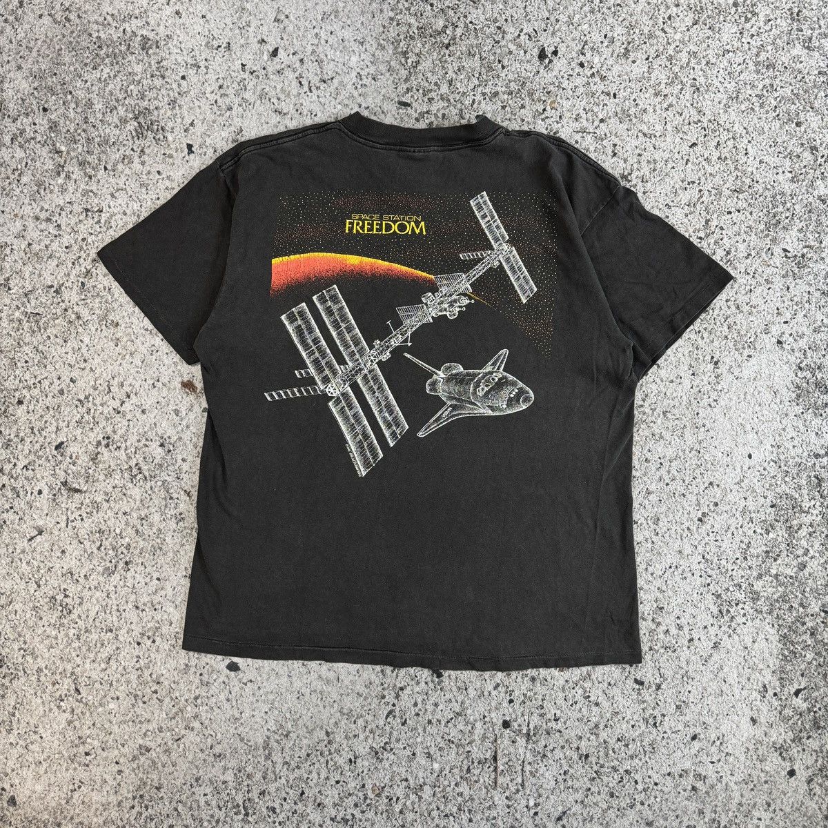 Nasa Vintage 90s Blackbird Faded Nasa Space Station Research Tee Hoodie, Sweatshirt | PodTeesHub.com
