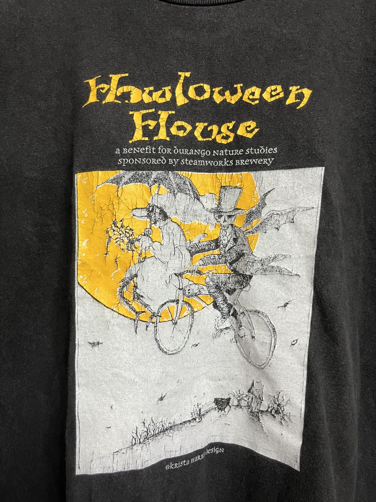Vintage Sunfaded Howloween House Krista Harris Design Horror Tee Hoodie, Sweatshirt | PodTeesHub.com