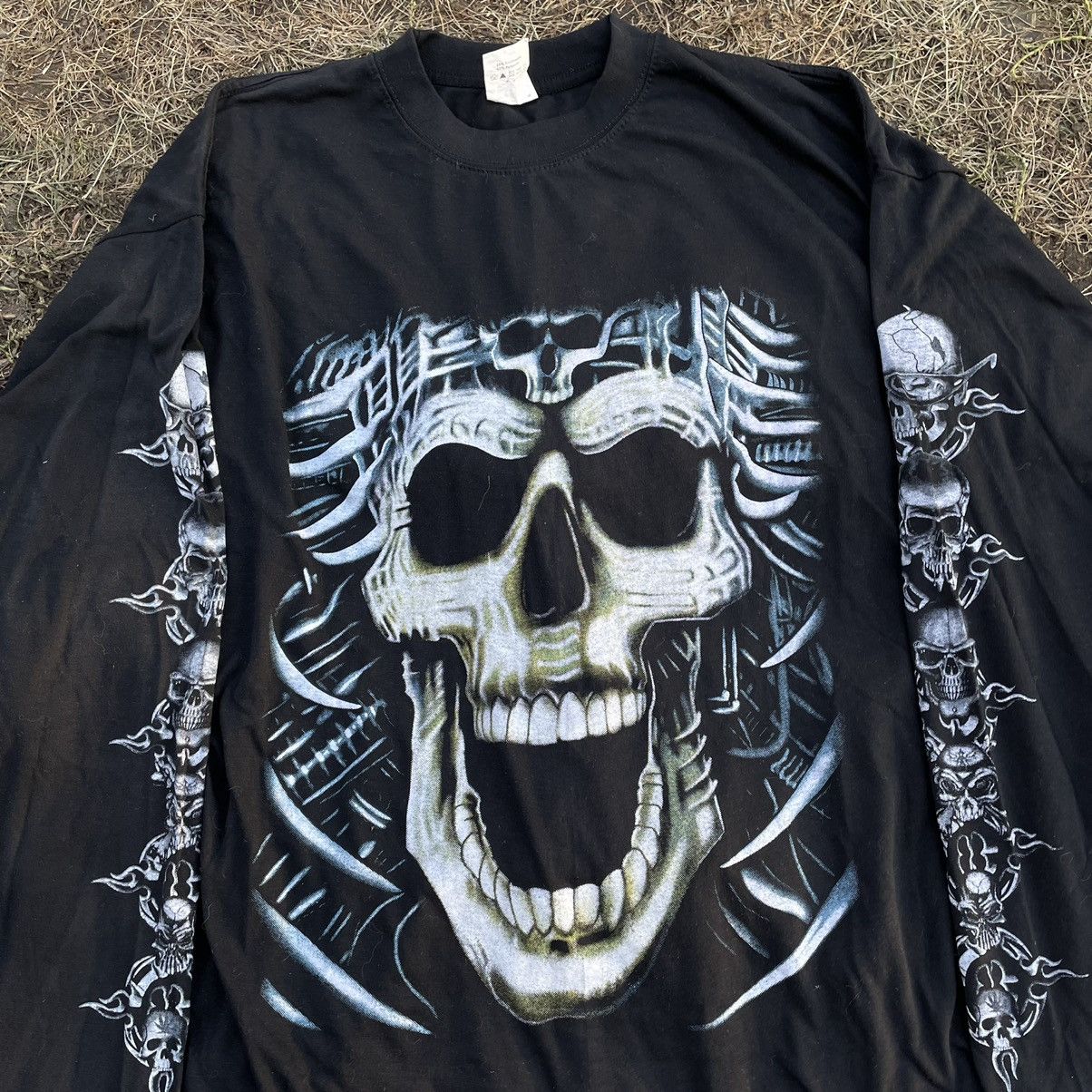 Band Tees Vintage 90s Skulls Vamp Devil Dead Face Horror Print Tee Hoodie, Sweatshirt | PodTeesHub.com