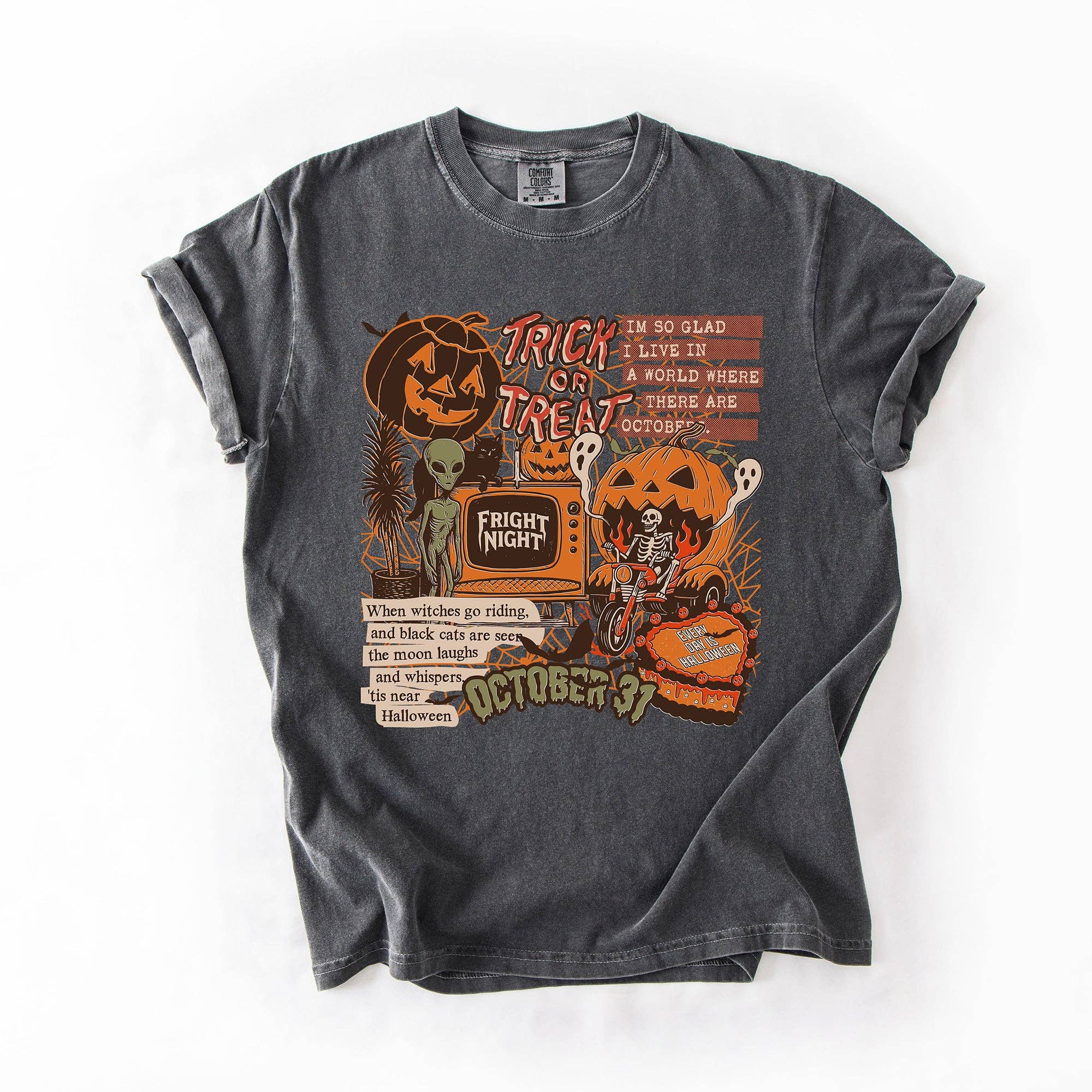 Retro Trick or Treat, Creep, Halloween, Spooky T-Shirt Hoodie, Sweatshirt | PodTeesHub.com