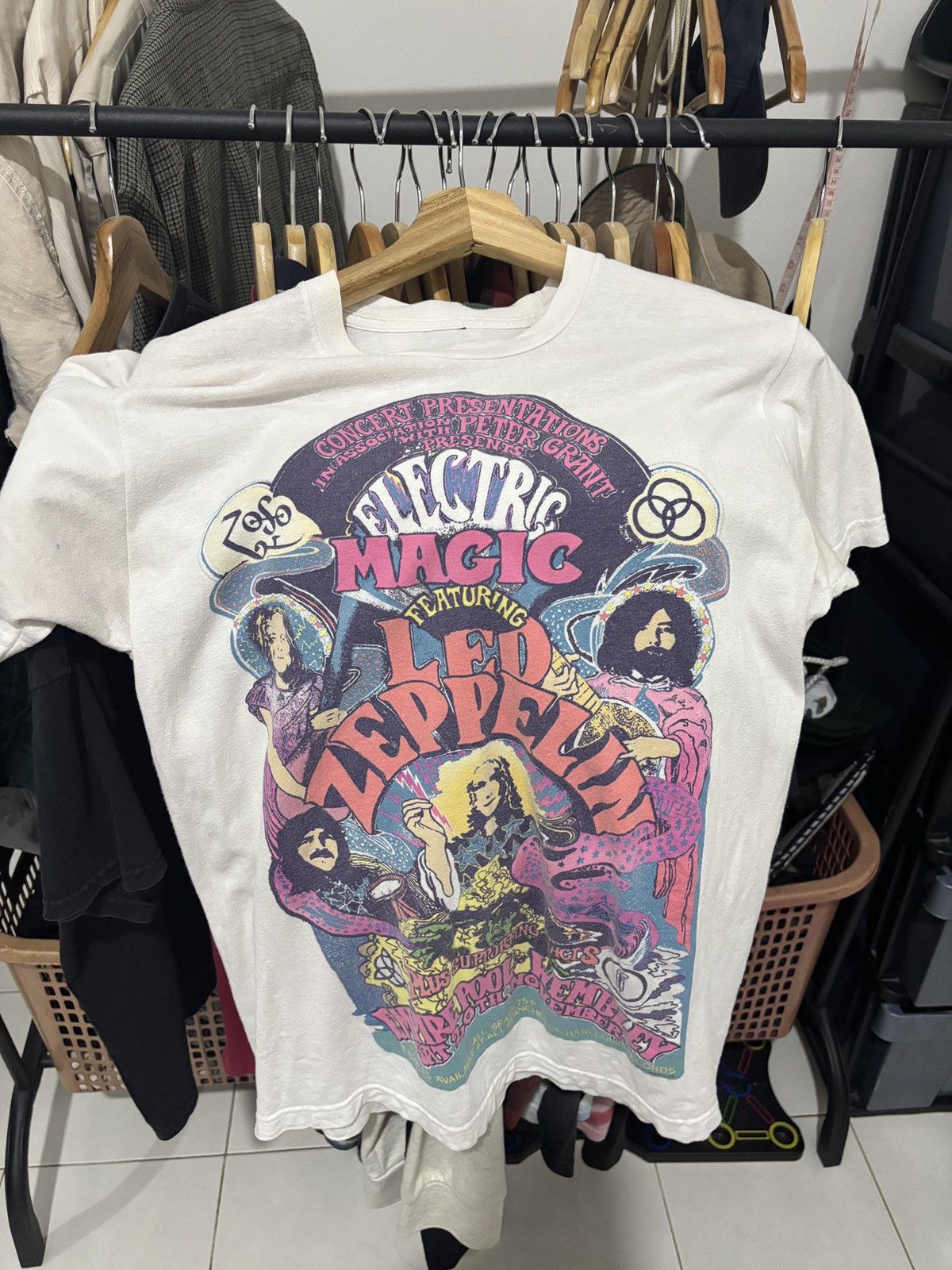 Led Zeppelin X Vintage Led Zepplin Vintage Band T-Shirts, Hoodie, Sweatshirt | PodTeesHub.com