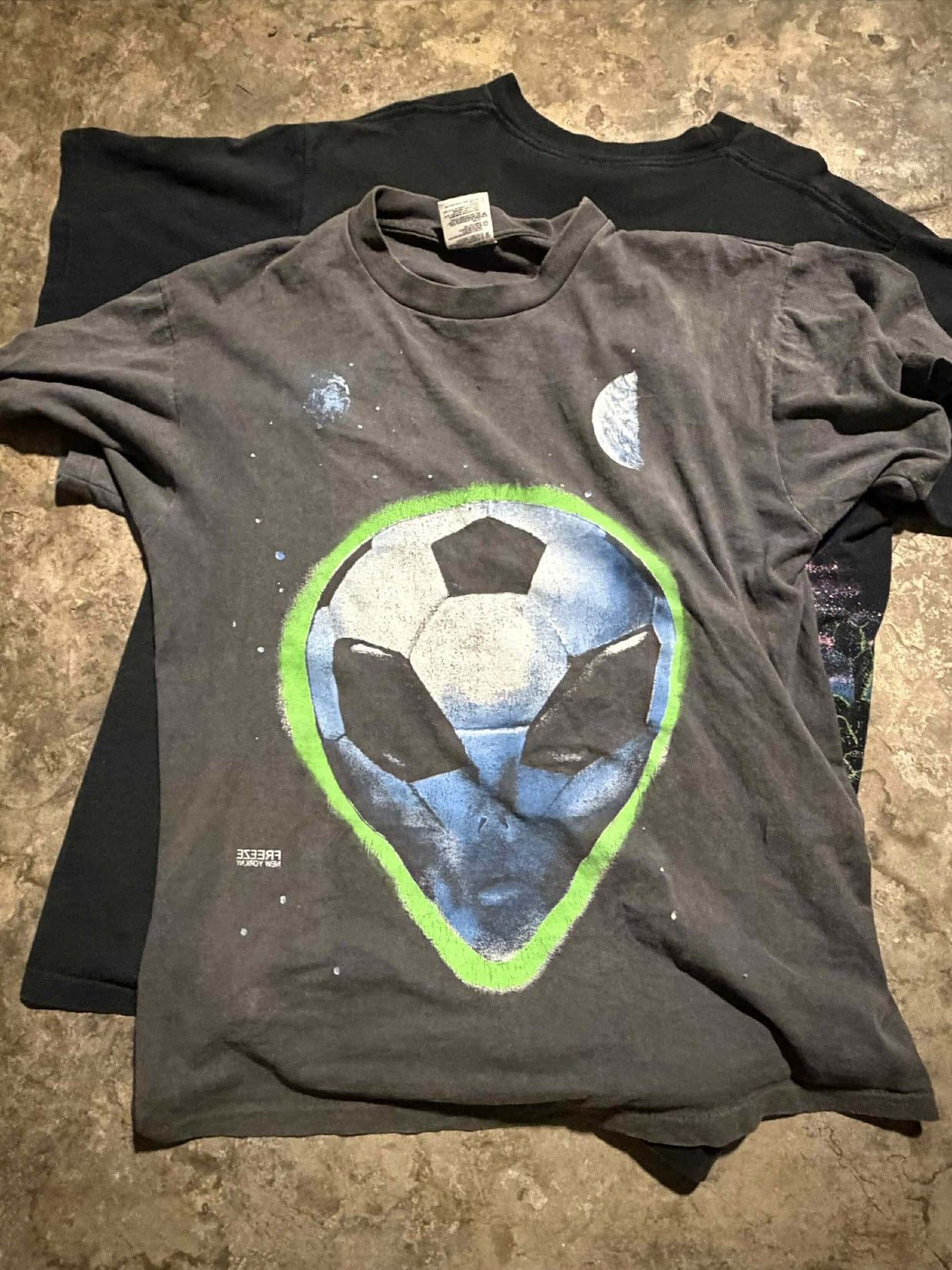 Vintage Faded Aliean Reprin T-Shirts, Hoodie, Sweatshirt | PodTeesHub.com
