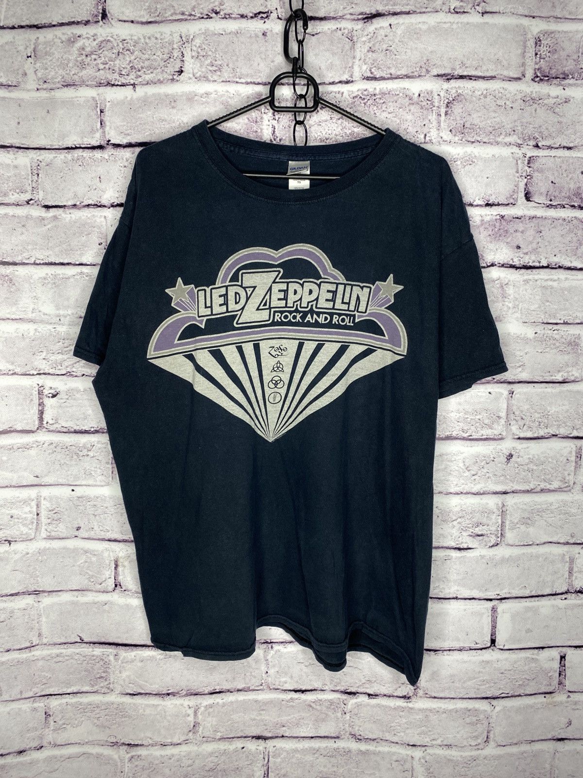 Led Zeppelin Men S Vintage 2012 Led Zeppelin Rock And Roll Rock Tee Hoodie, Sweatshirt | PodTeesHub.com