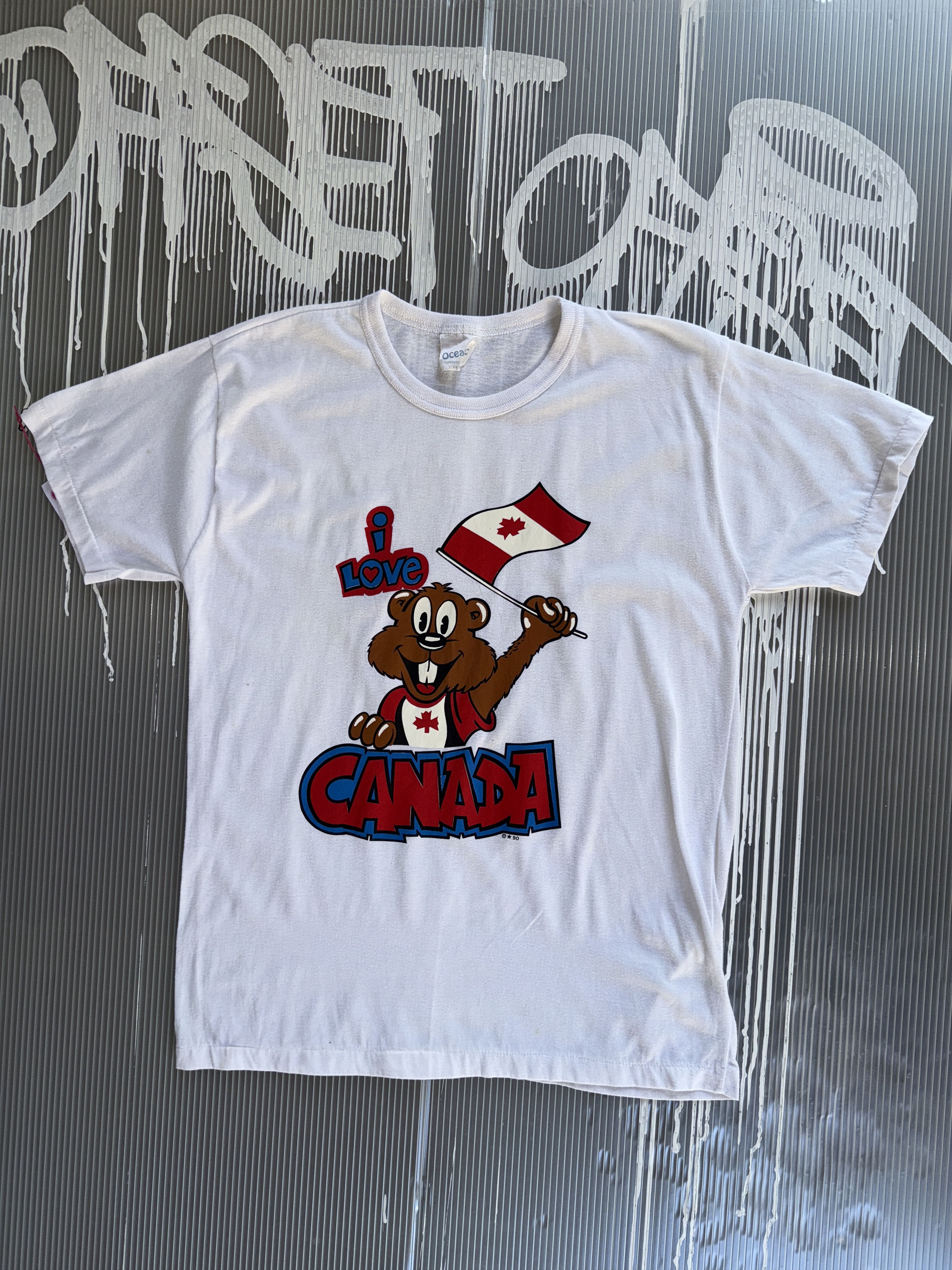 Vintage I Love Canada Vintage 90s White Tee L Hoodie, Sweatshirt | PodTeesHub.com
