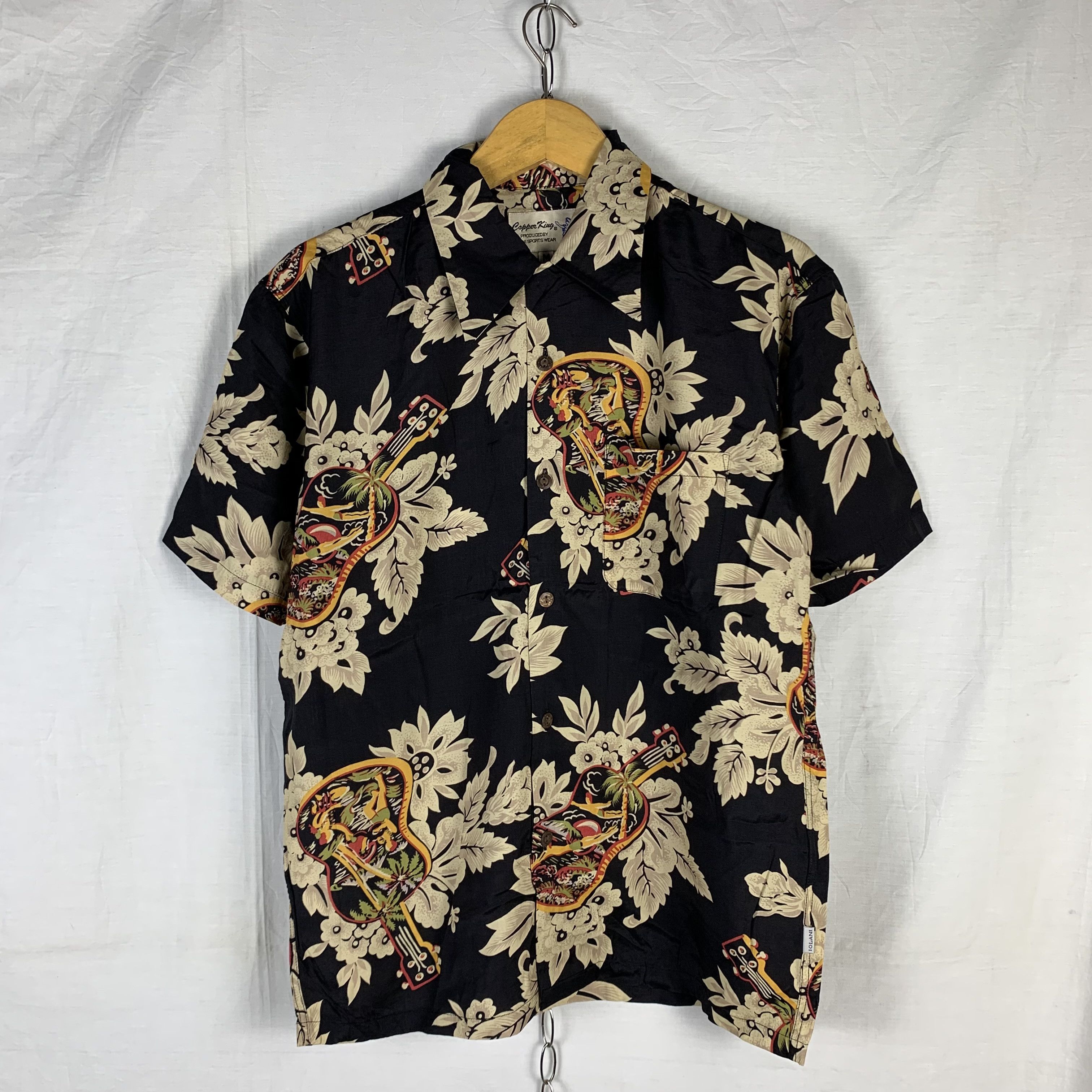 Japanese Brand Vintage Copper King Iolani Printed Shirt Hoodie, Sweatshirt | PodTeesHub.com