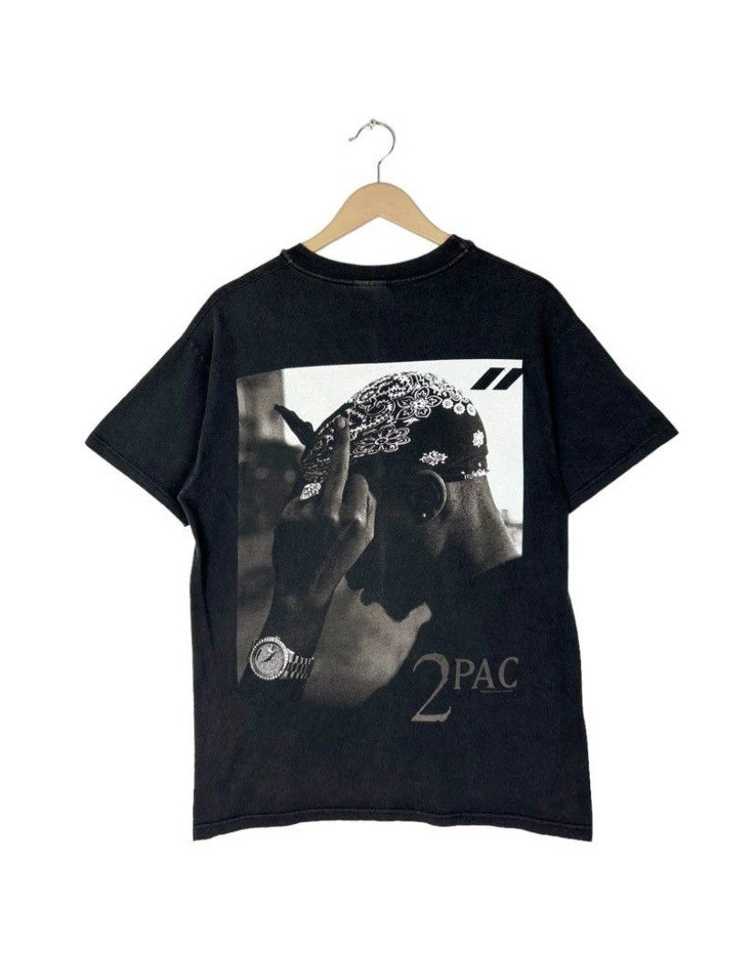 Vintage 90s Tupac Shakur Big Photoprint Rapper Black Size M T-Shirts, Hoodie, Sweatshirt